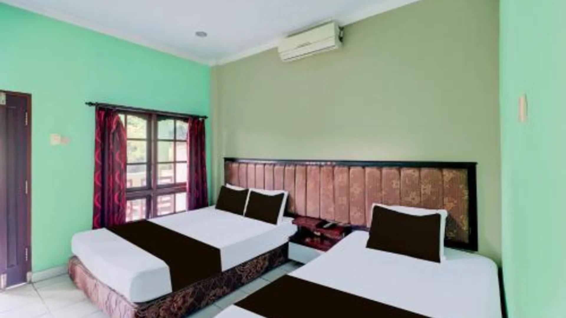 발리 컬렉션 O 발리 터미널 우붕 근처 구 바투카루 가든 호텔 2성급 호텔 스위트룸