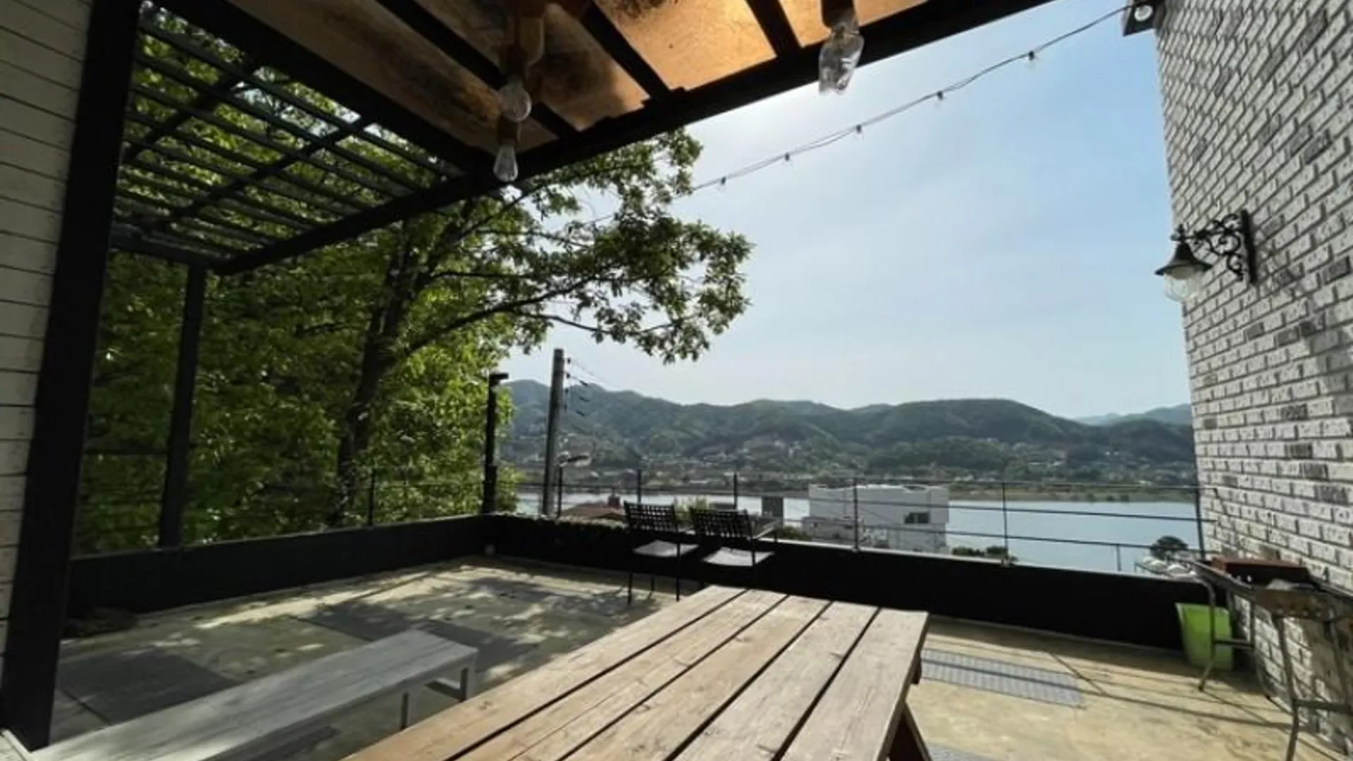 한다리 남양주 별빛아리수펜션 2성급 게스트하우스 외관