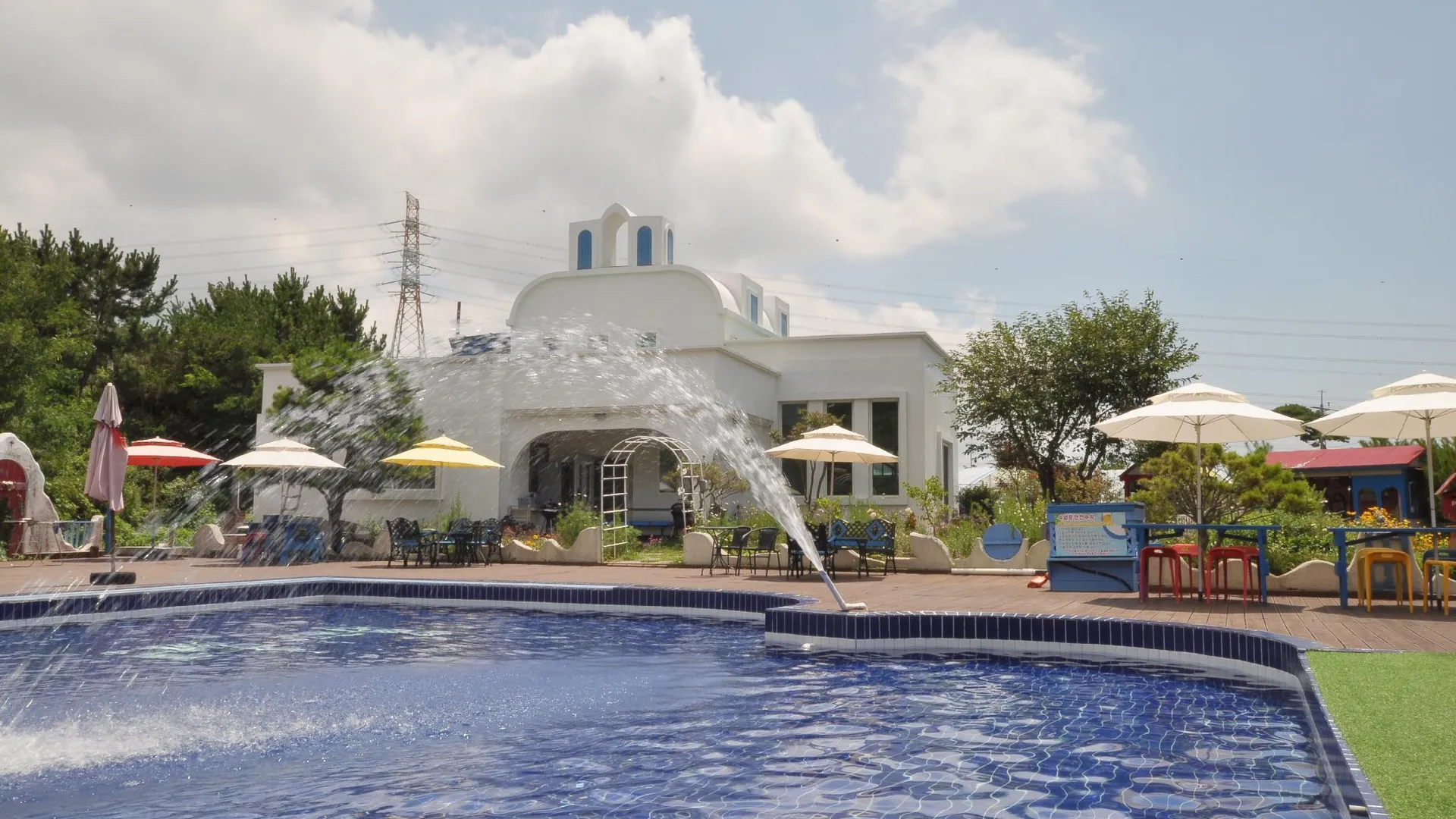 인천 대부도(선재도) 블루라떼풀빌라펜션 2성급 게스트하우스 객실