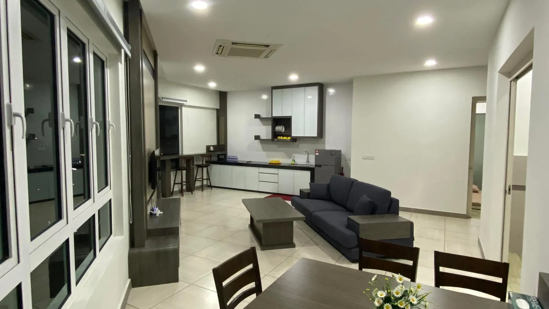 이포 캄풍 자와의 아파트먼트 (94m², 침실 2개, 프라이빗 욕실 2개) 4성급 싱글룸 외관