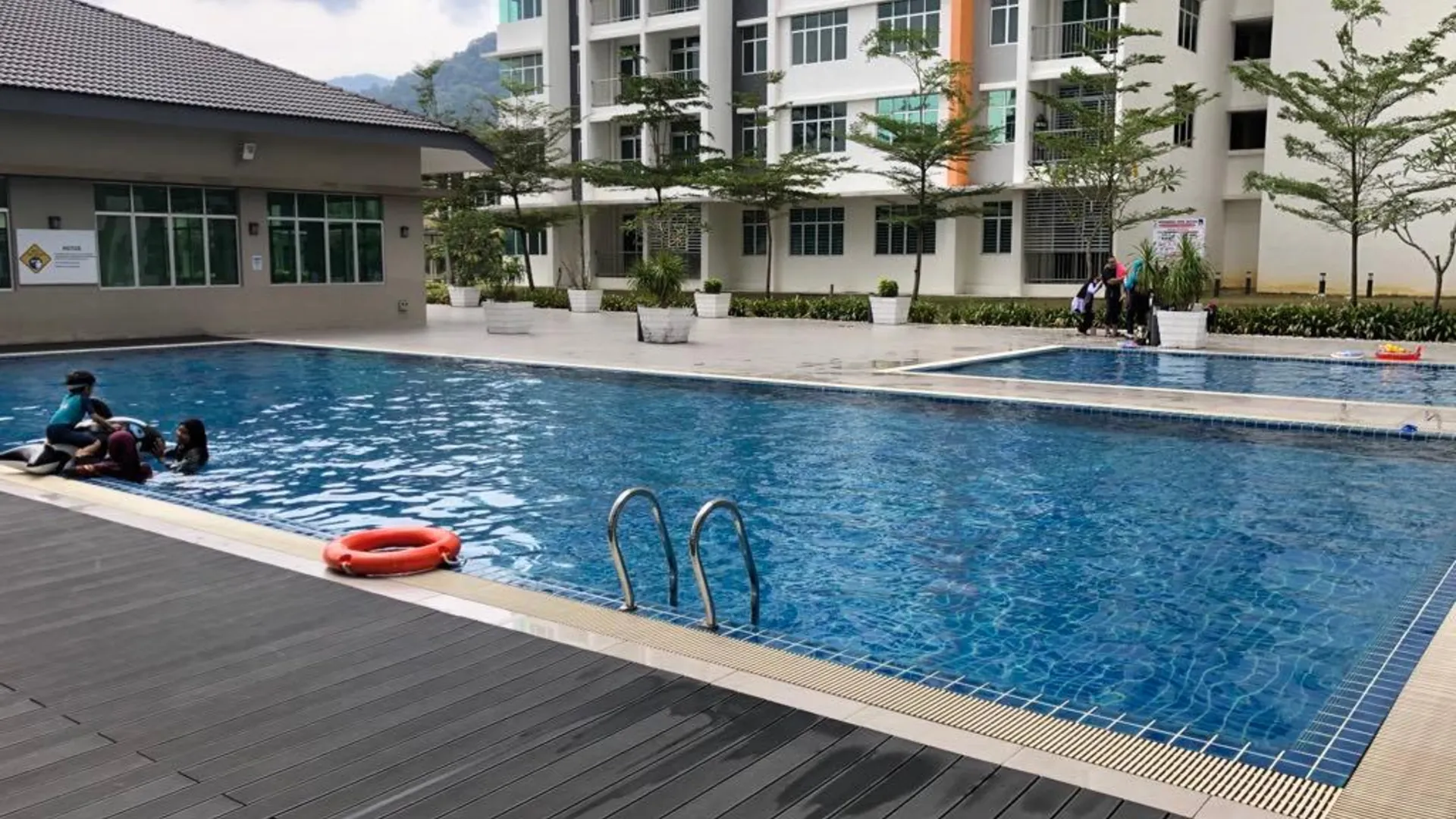 이포 메루의 프라이빗 하우스 (m², 침실 3개, 프라이빗 욕실 2개) 2성급 게스트하우스 로비