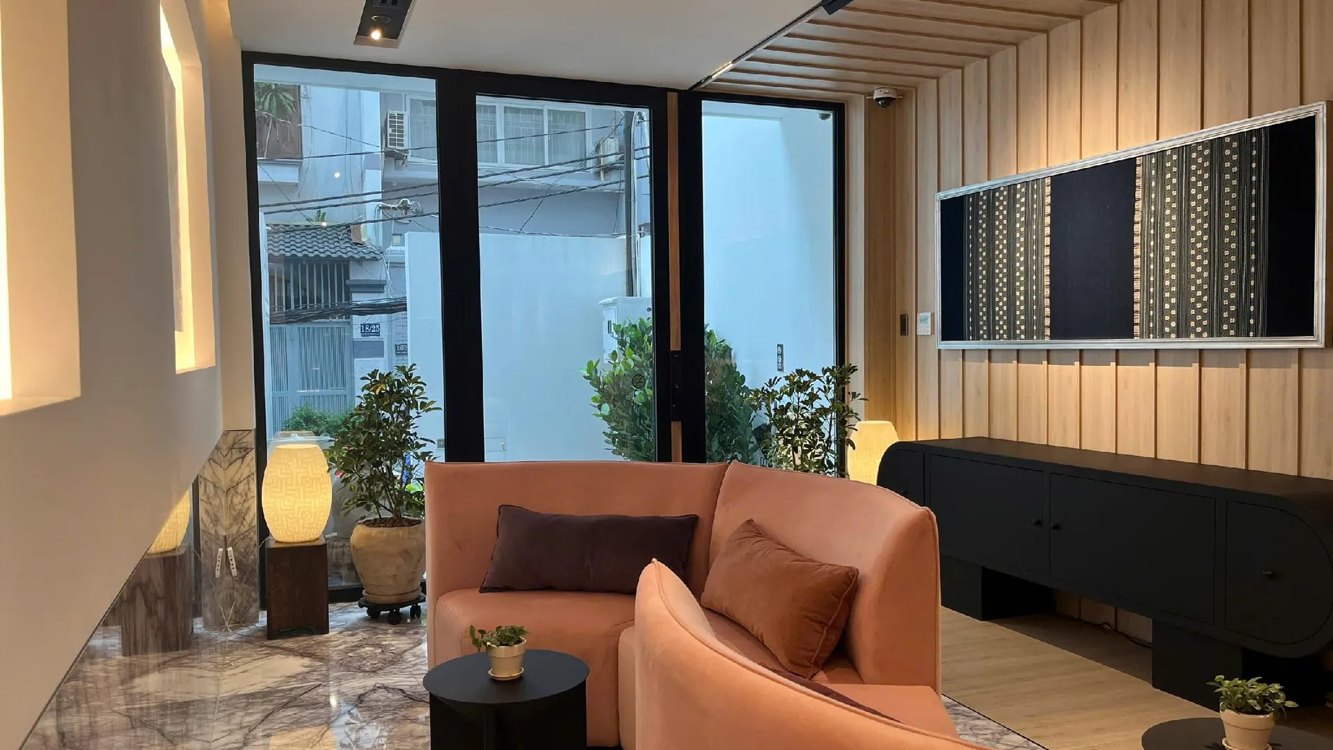 호치민 디 에이하우스 빌딩 5성급 호텔 로비