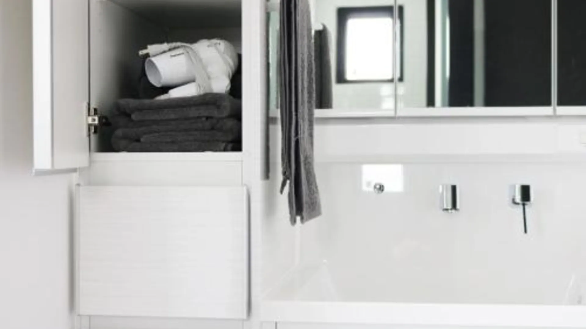 오키나와 본섬 Monochrome 3성급 싱글룸 스위트룸