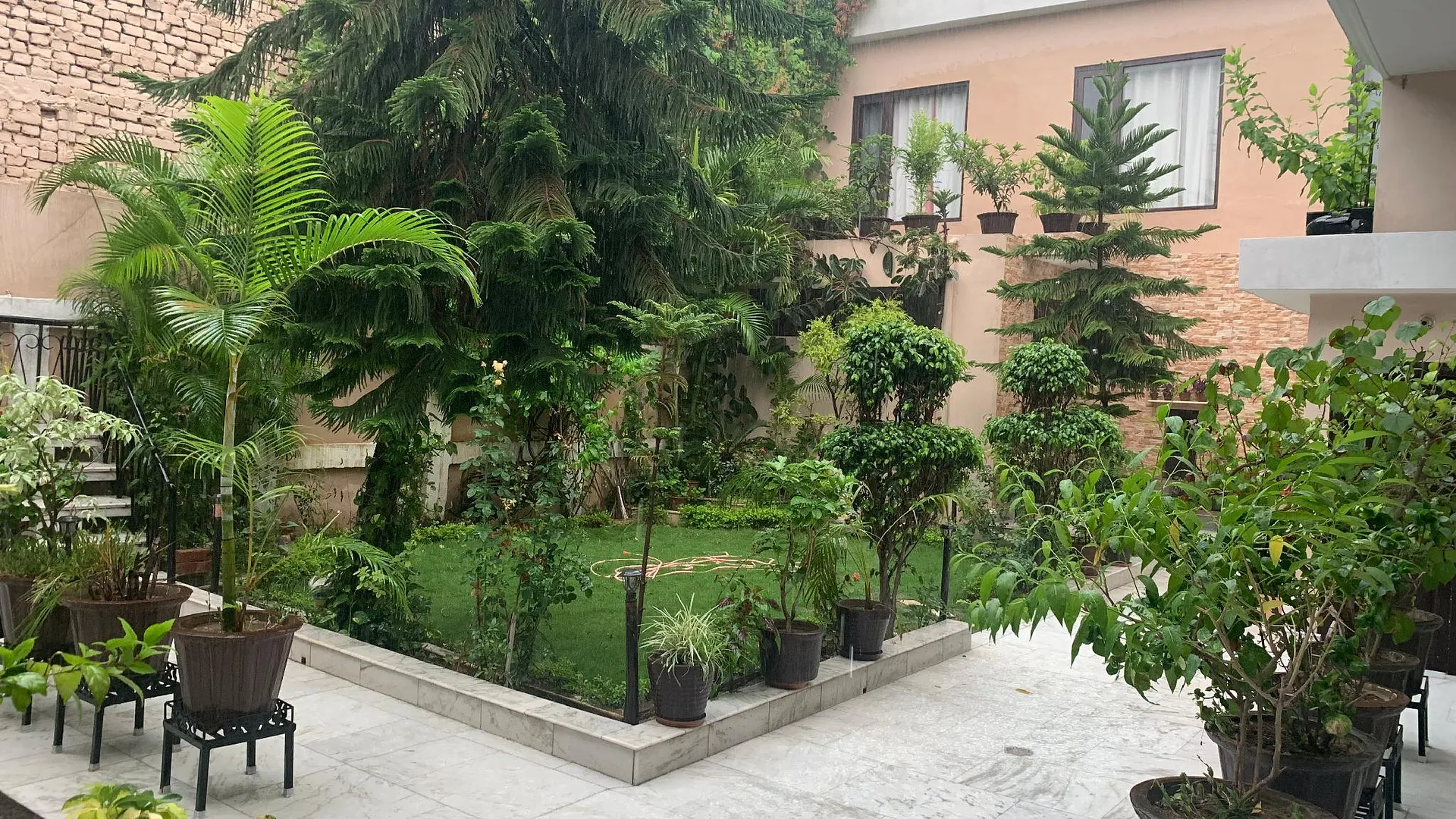 파탄코트 Hotel Jewel 4성급 호텔 레스토랑