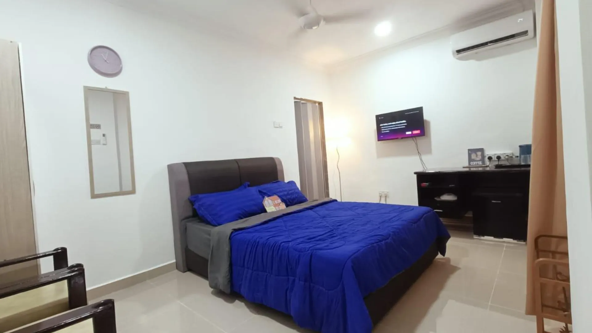 조호바루 / 조호르바루 스쿠다이의 프라이빗 하우스 (340m², 침실 1개, 프라이빗 욕실 1개) 4성급 게스트하우스 객실