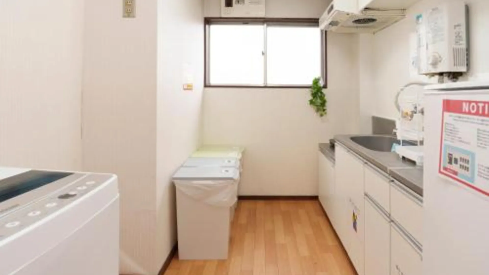 도쿄 / 동경 2min from ShinKoiwaSta 13min TokyoSta 14guests 4BR 3성급 싱글룸 레스토랑