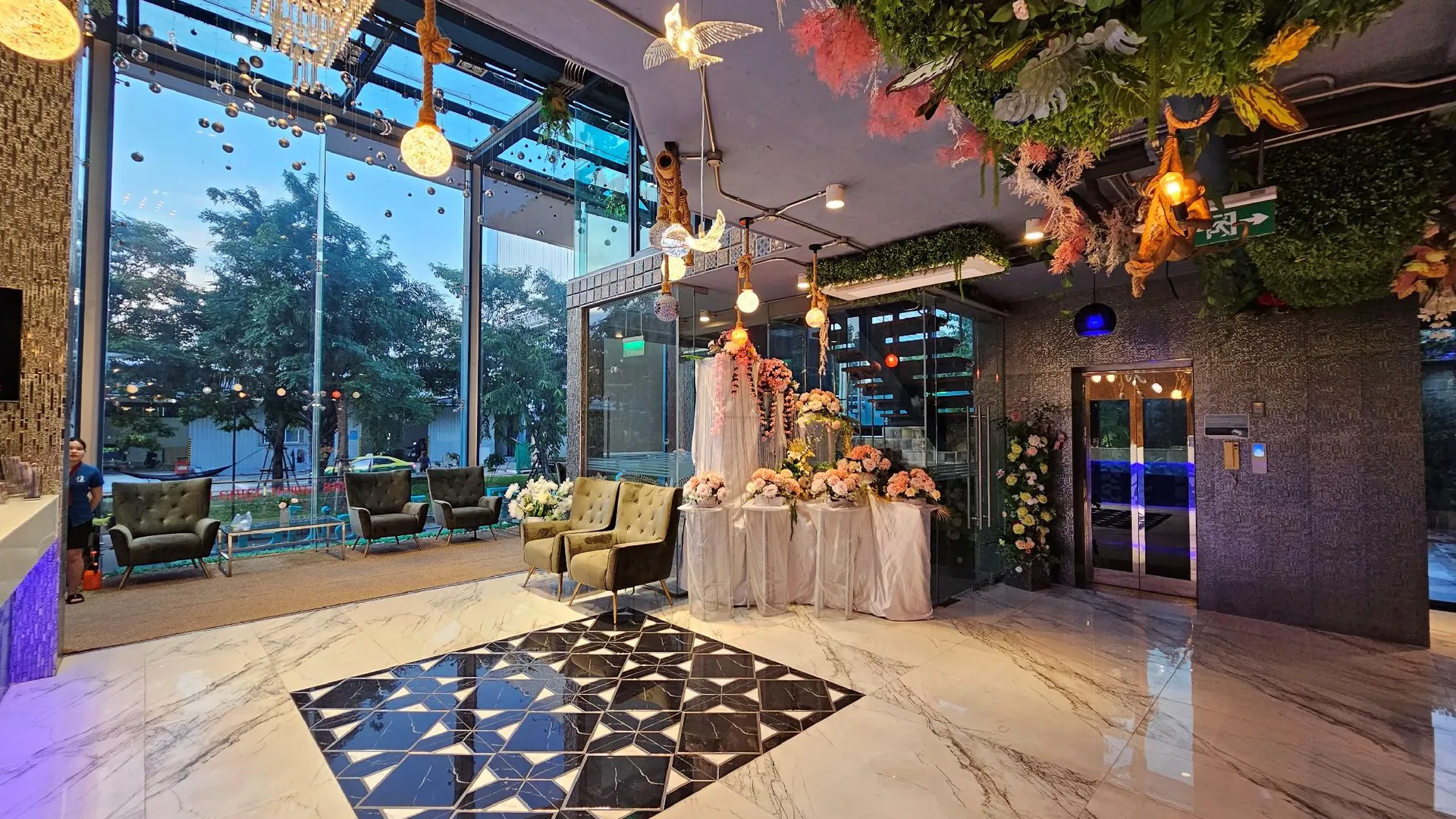 방콕 블루텔 레지던스 방콕 임팩트 - 1 타임 드롭-오프 서비스 투 임팩트 5성급 호텔 로비