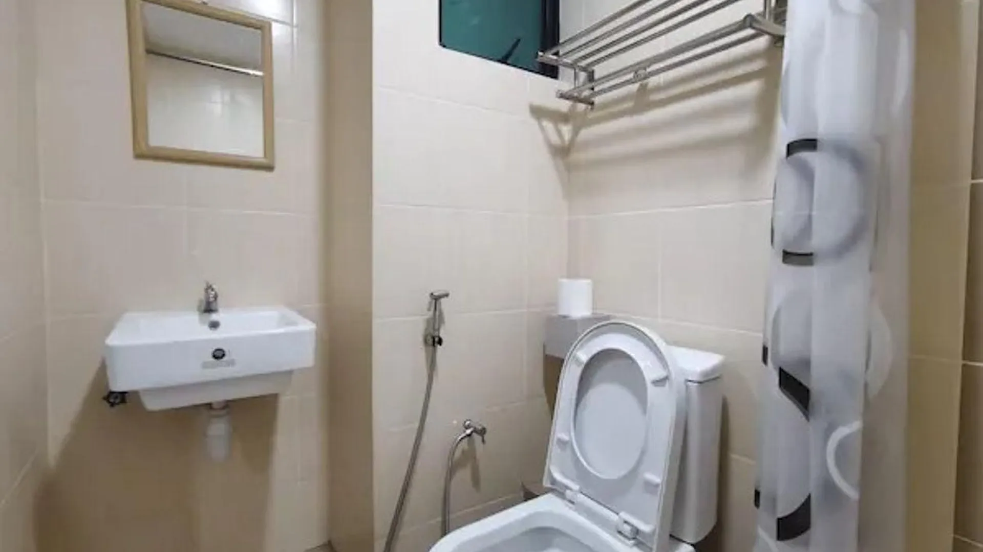 코타키나발루 크파얀의 아파트먼트 (540m², 침실 2개, 프라이빗 욕실 1개) 3성급 싱글룸 수영장