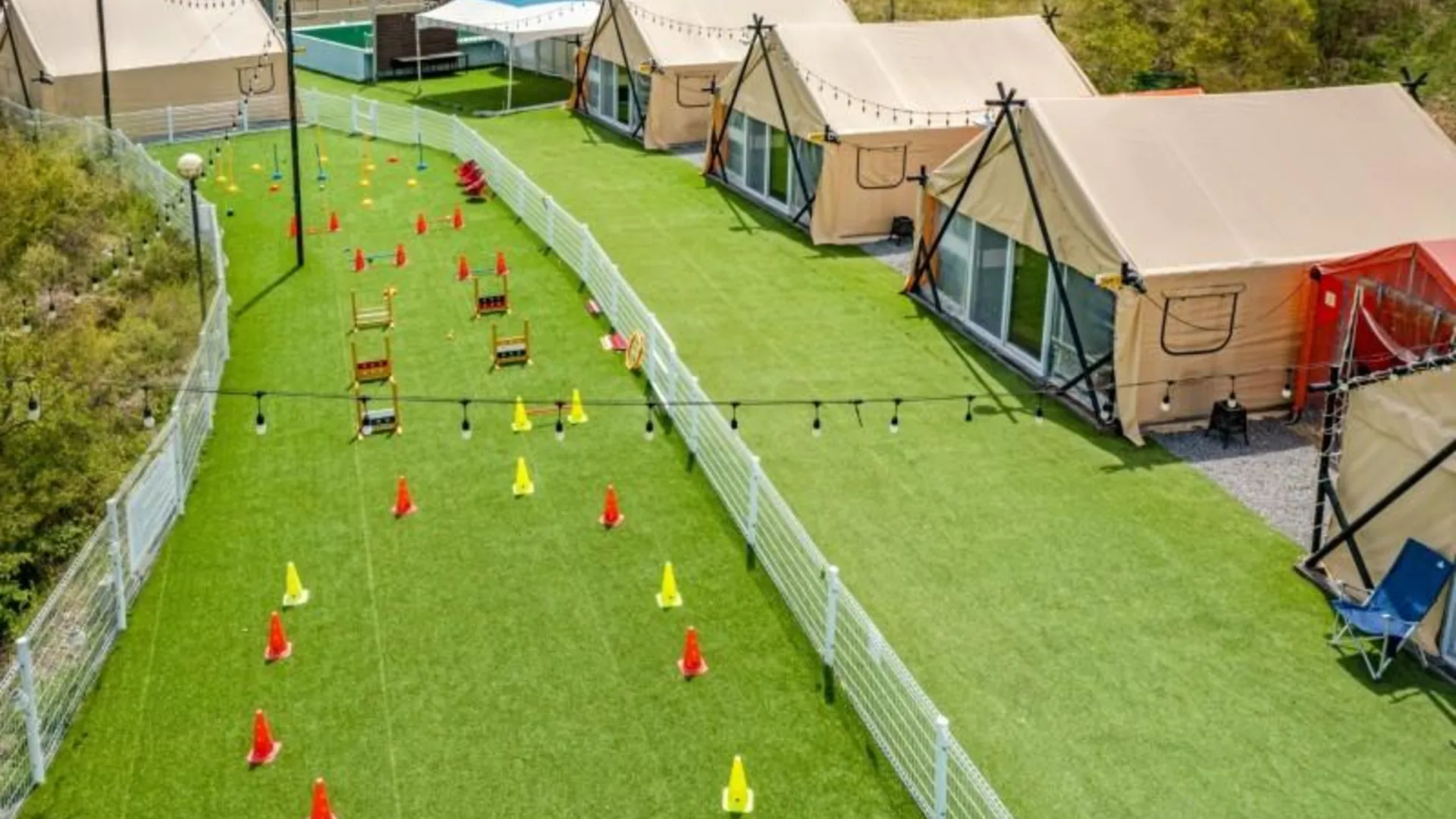 청도군 청도 신난다애견글램핑 2성급 게스트하우스 전망