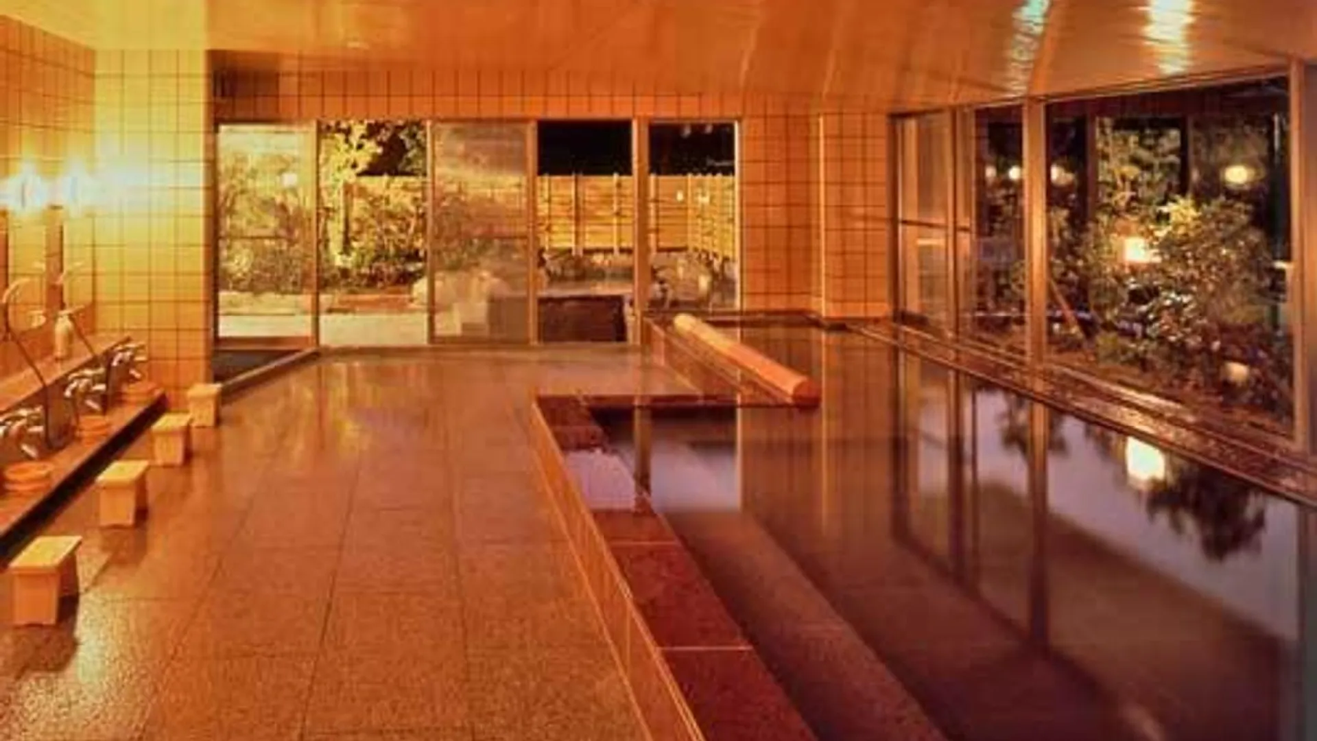 고베 스마 온천 코토부키로 3성급 호텔 로비