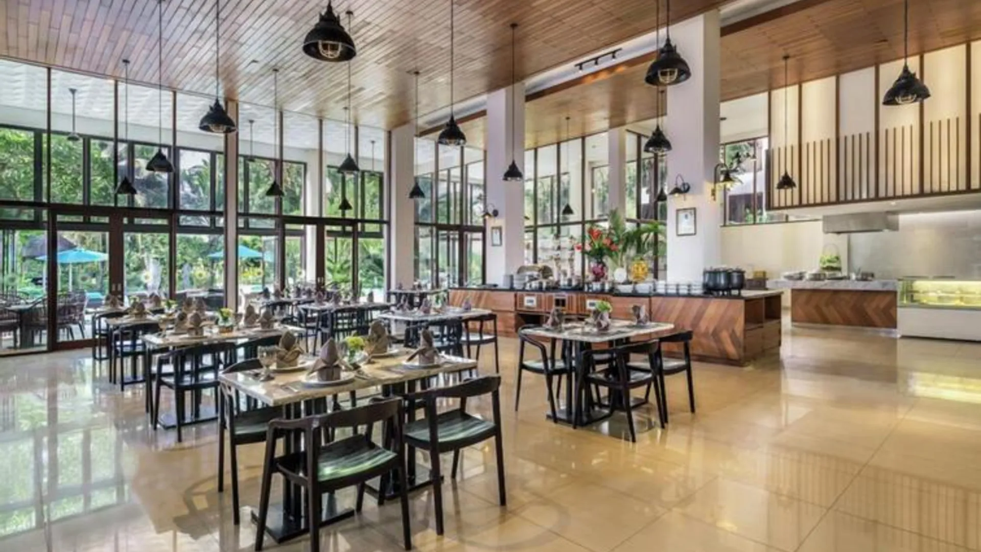 발리 더 스프링스 빌라 짐바란 3성급 호텔 부대시설