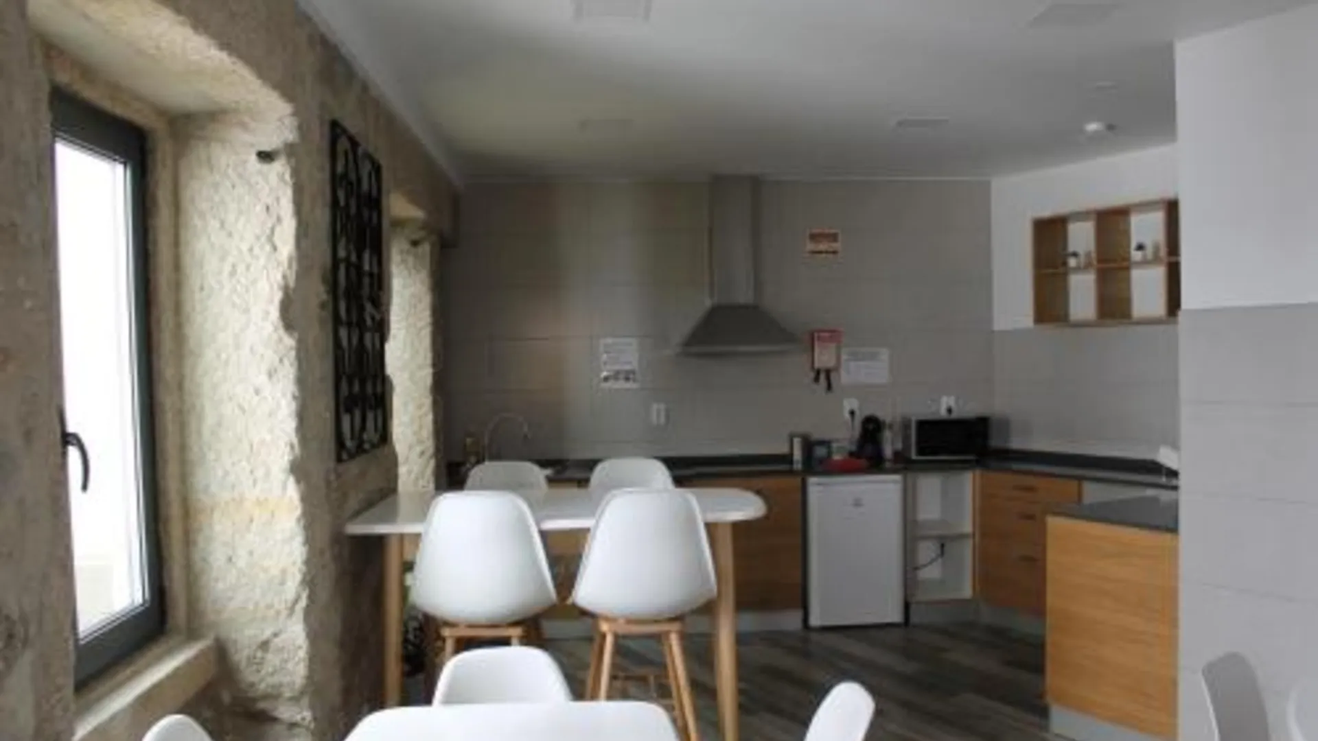 카스텔로 브란코 ALOJAMENTO GIRASSOL - Guest House - Quarto com casa de banho privativa 3성급 호텔 로비