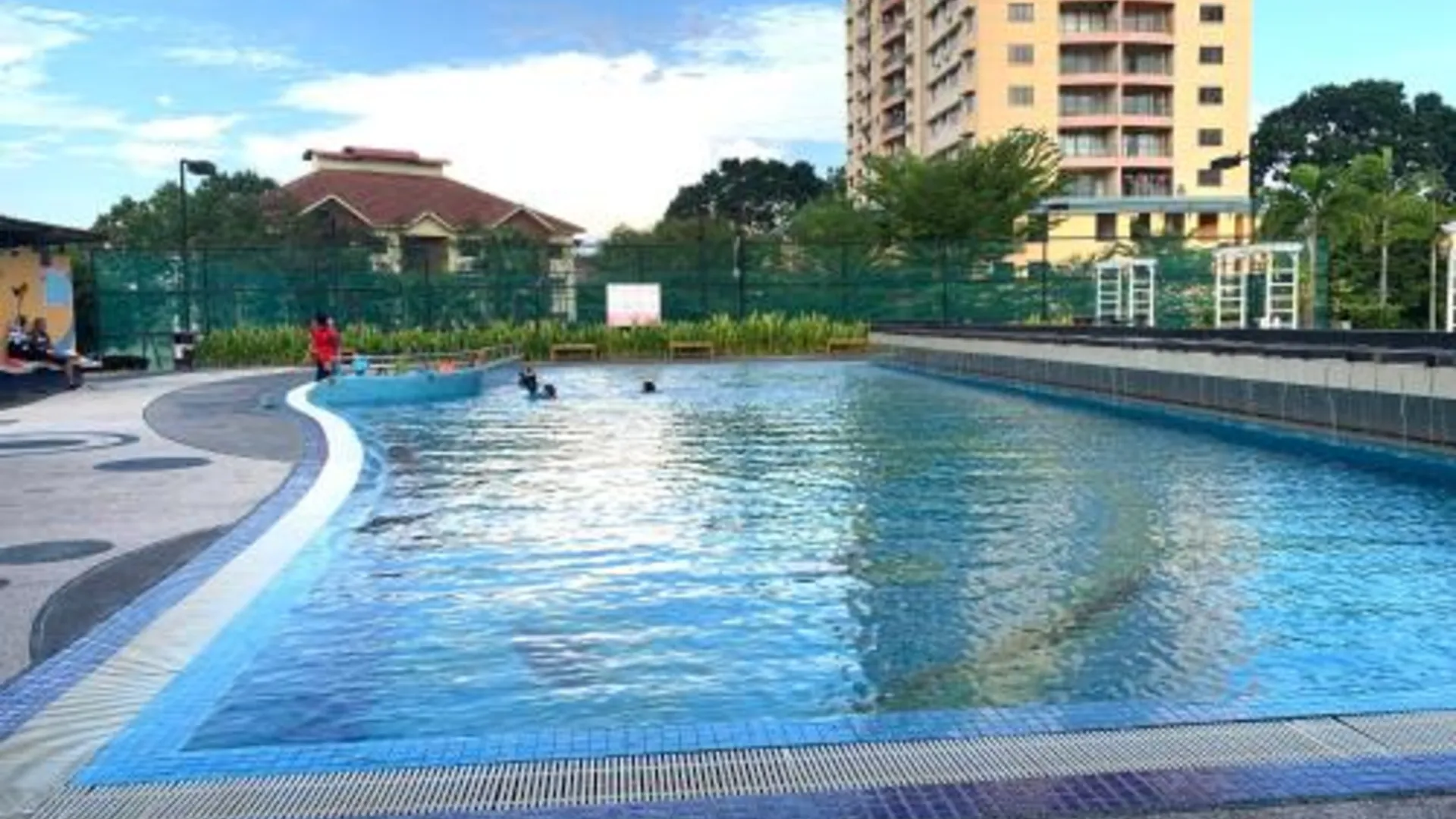 말라카 알러 가자의 아파트먼트 (1028m², 침실 2개, 프라이빗 욕실 2개) 4성급 게스트하우스 외관