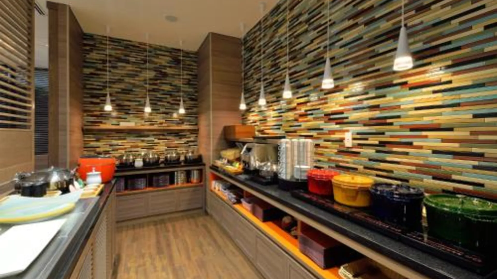 오키나와 본섬 알몬트 호텔 나하-겐초마에 3성급 호텔 레스토랑