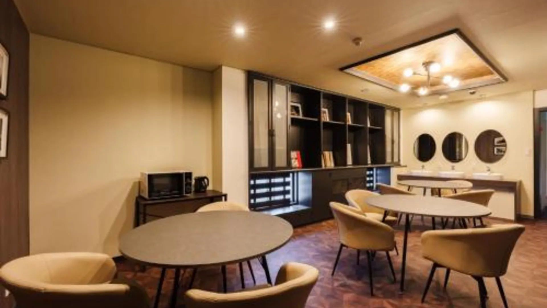 오사카 야마토 - 도야넨 호텔스 3성급 게스트하우스 로비