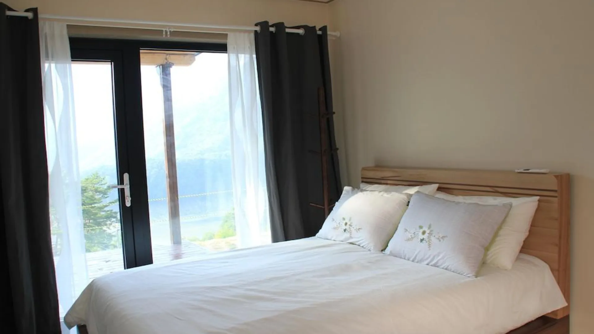 단양 단양 달빛마을펜션 3성급 게스트하우스 스위트룸