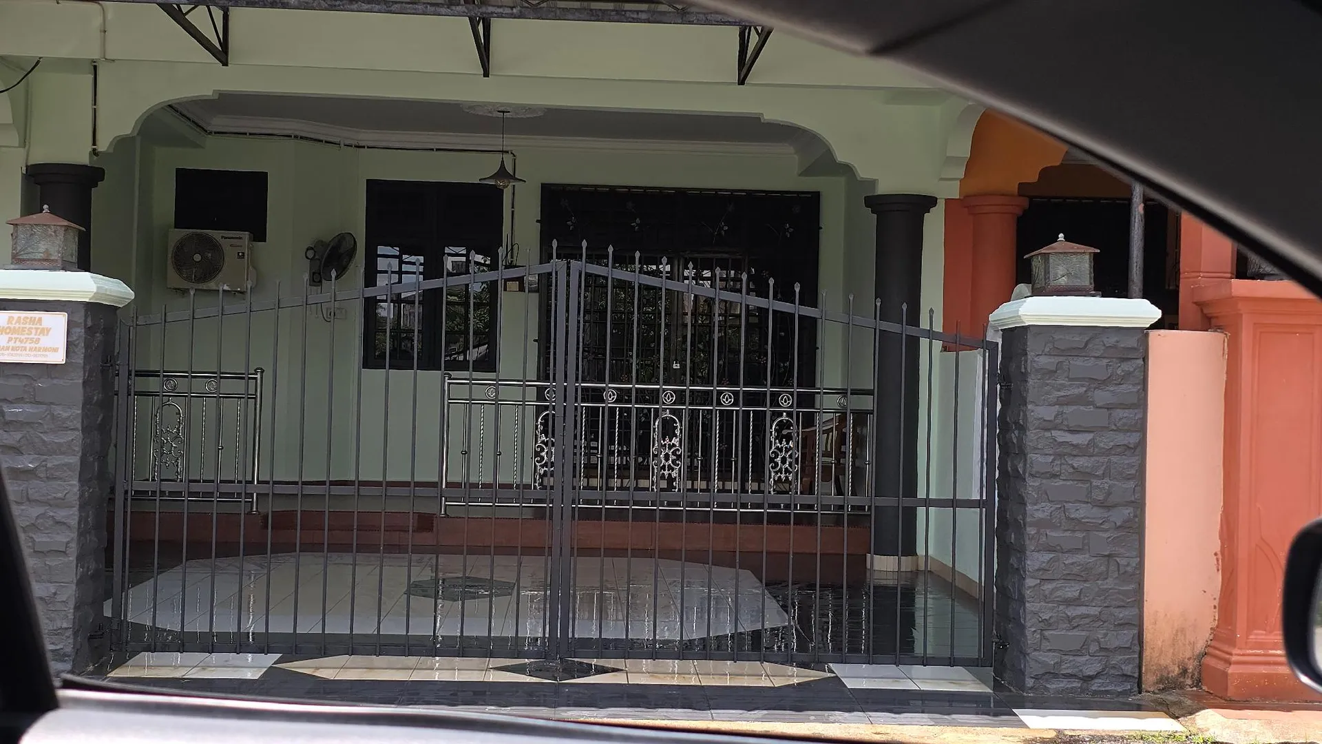 타나 메라 타나 메라의 프라이빗 하우스 (m², 침실 3개, 프라이빗 욕실 2개) 3성급 게스트하우스 객실