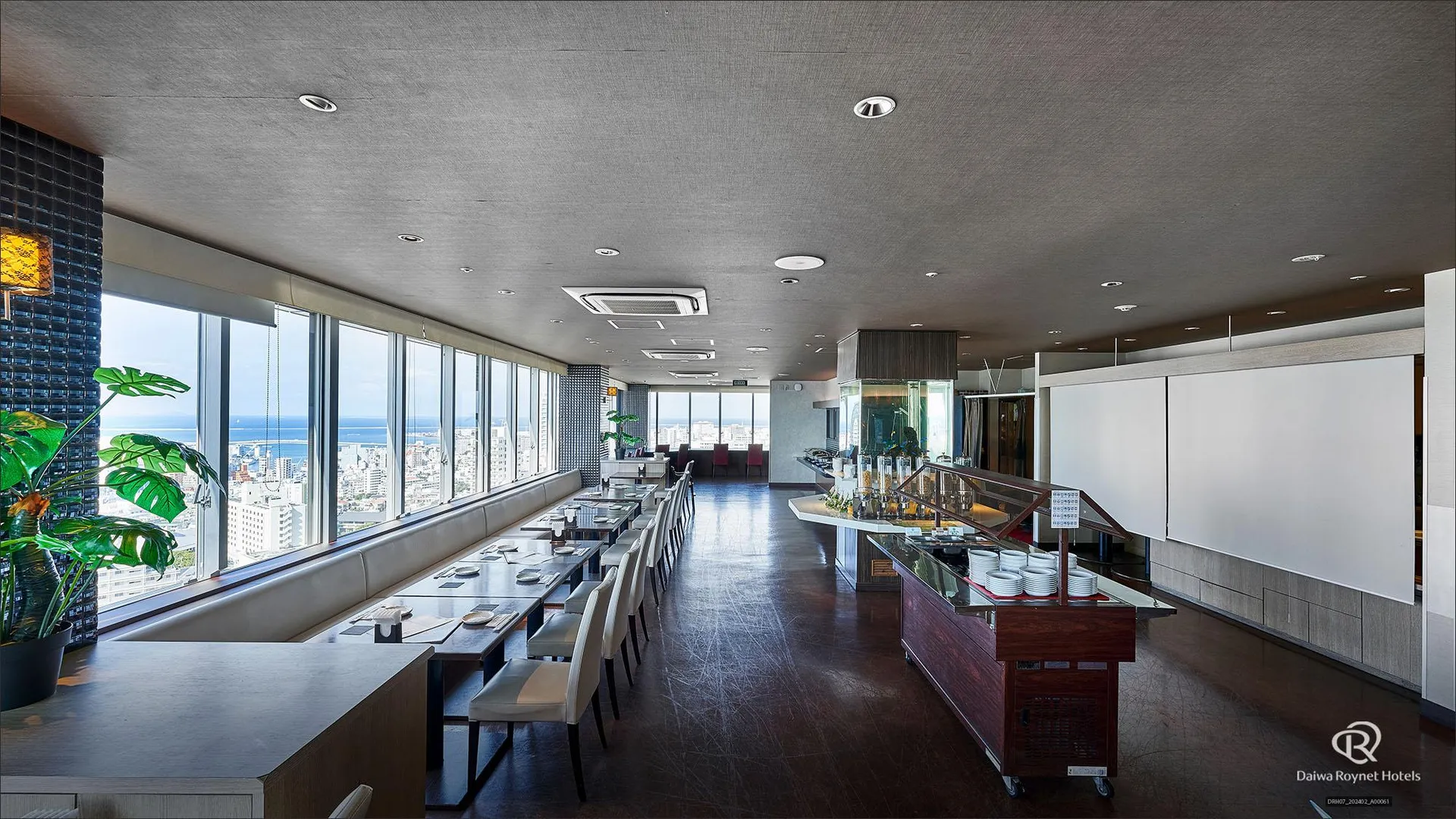 오키나와 본섬 다이와 로이네트 호텔 나하 오모로마치 3성급 호텔 스위트룸