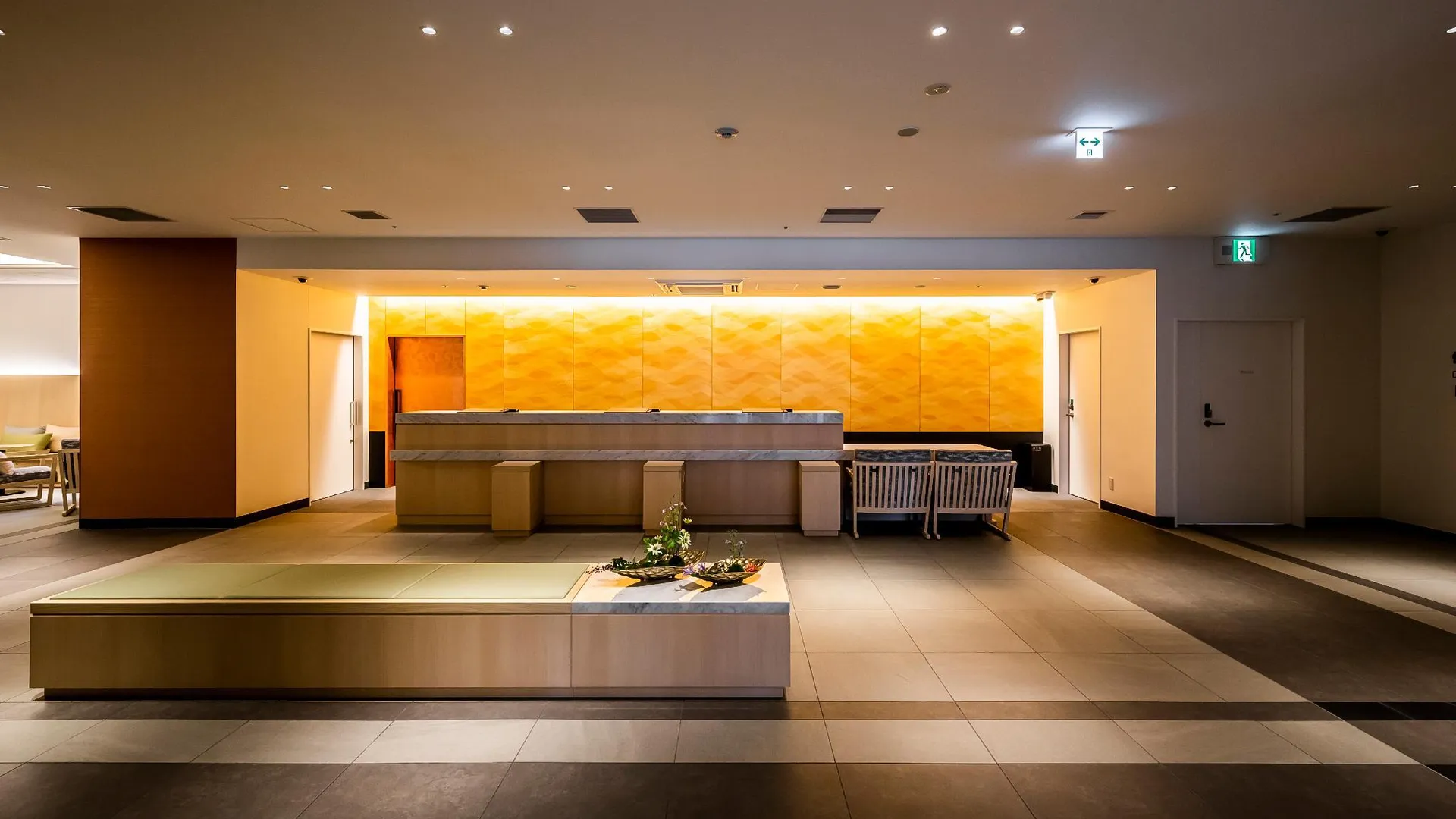 오사카 비아 인 프라임 신사이바시 요츠바시 - JR 웨스트 그룹 3성급 호텔 수영장