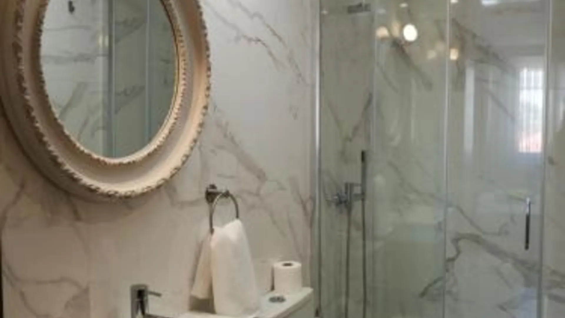 빌라 노바 드 가이아 호스텔 가이아 포르투 2성급 호텔 스위트룸