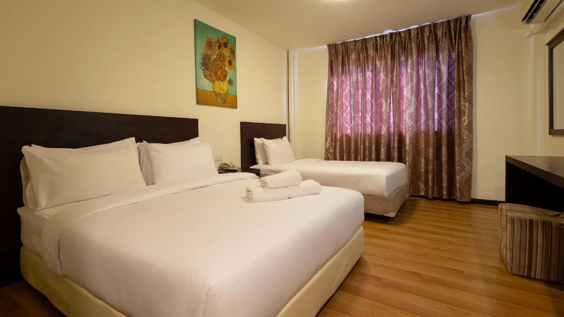 말라카 드 스위프트 호텔, 멜라카 3성급 호텔 스위트룸