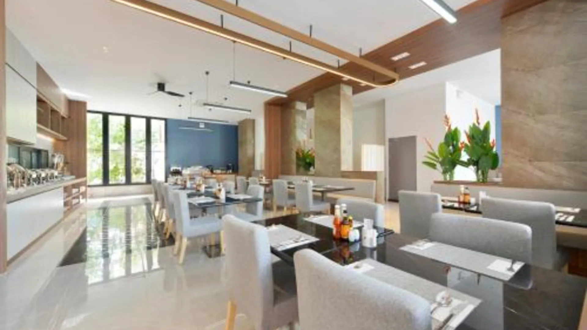 푸켓 그레이스 빠통 호텔 4성급 호텔 외관