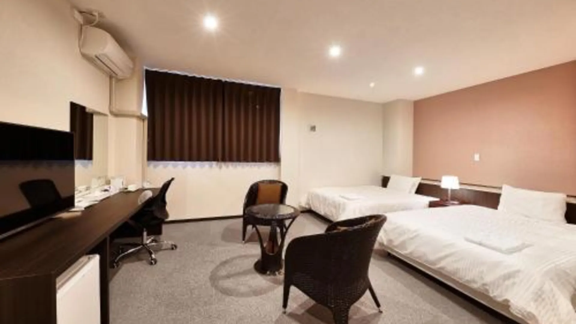 오키나와 본섬 크라운 호텔 오키나와 아넥스 4성급 호텔 스위트룸