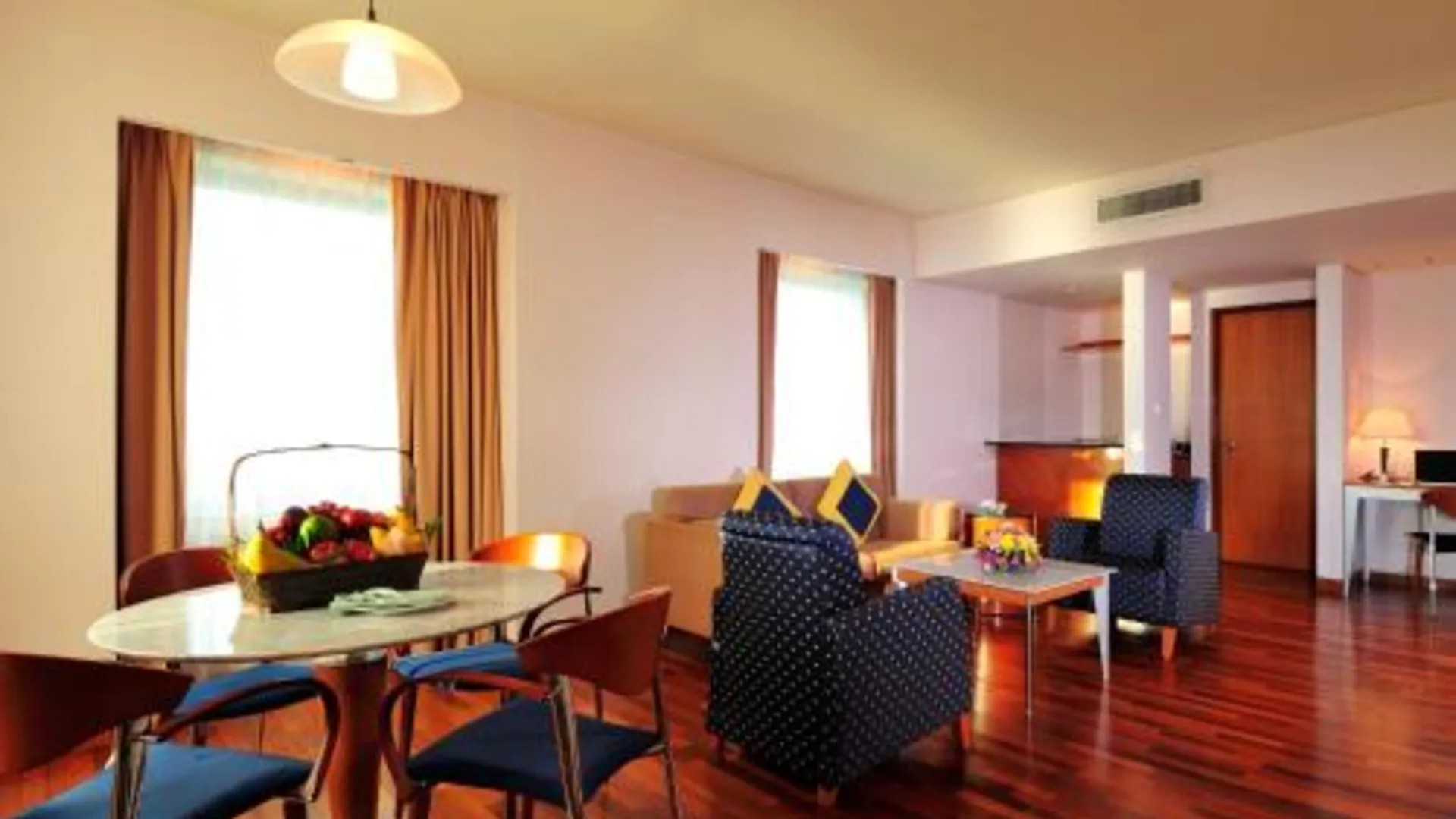 빈툴루 파크시티 에벌리호텔 빈툴루 4성급 호텔 전망