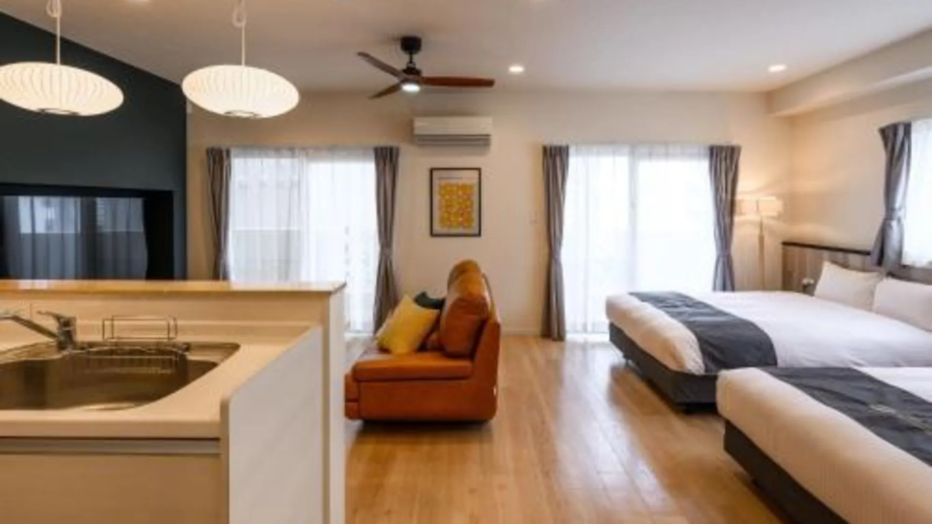 오키나와 본섬 아쿠아 팰리스 차탄 바이 콜디오 프리미엄 - 오키나와 본섬 4성급 호텔 스위트룸