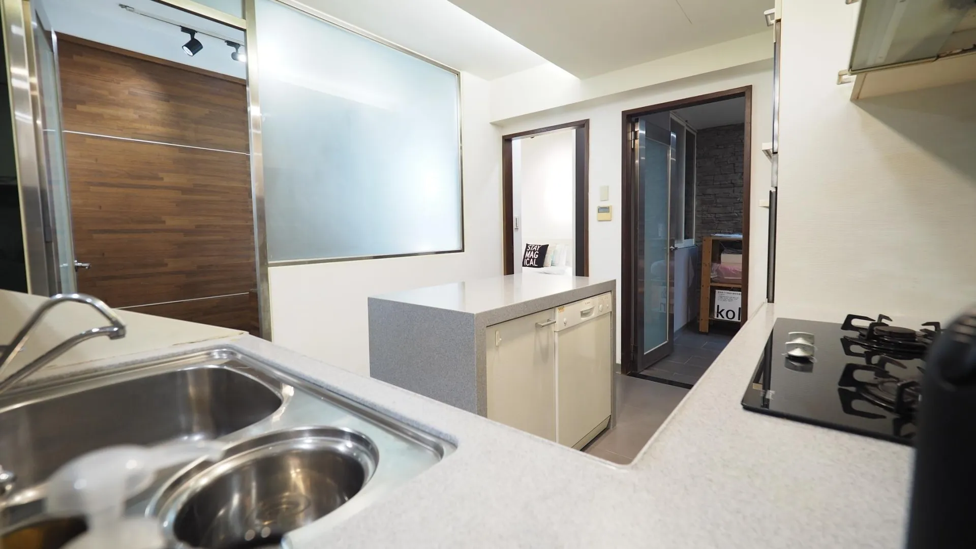 타이베이 쑹산 구의 아파트먼트 (100m², 침실 3개, 프라이빗 욕실 2개) 2성급 싱글룸 레스토랑