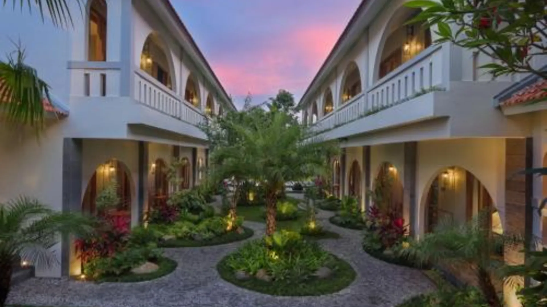 발리 MAHALONA BALI STAY 4성급 호텔 객실