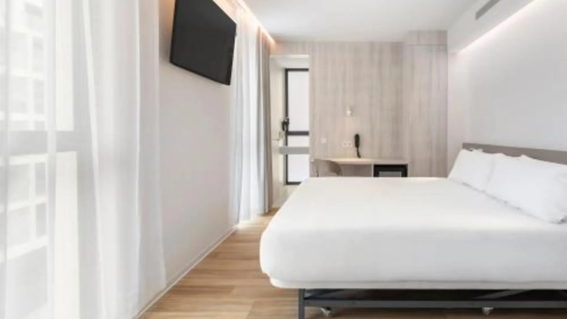 산토 티르소 B&B HOTEL Santo Tirso 3성급 호텔 스위트룸