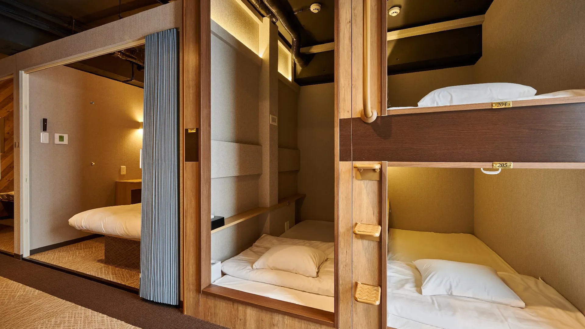 교토 컨티뉴 니조조 노스 5성급 호텔 스위트룸