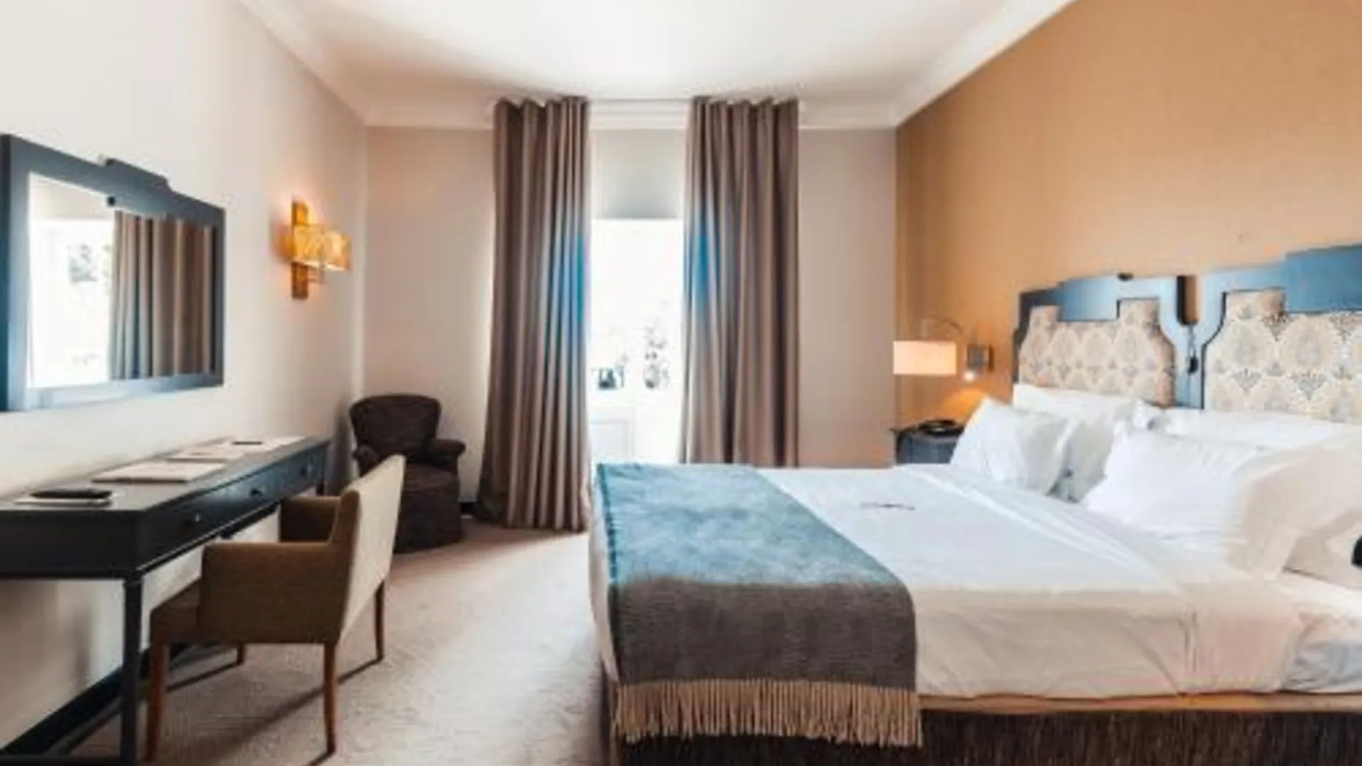 콘데익사 아 노바 Conimbriga Hotel do Paco 4성급 호텔 스위트룸