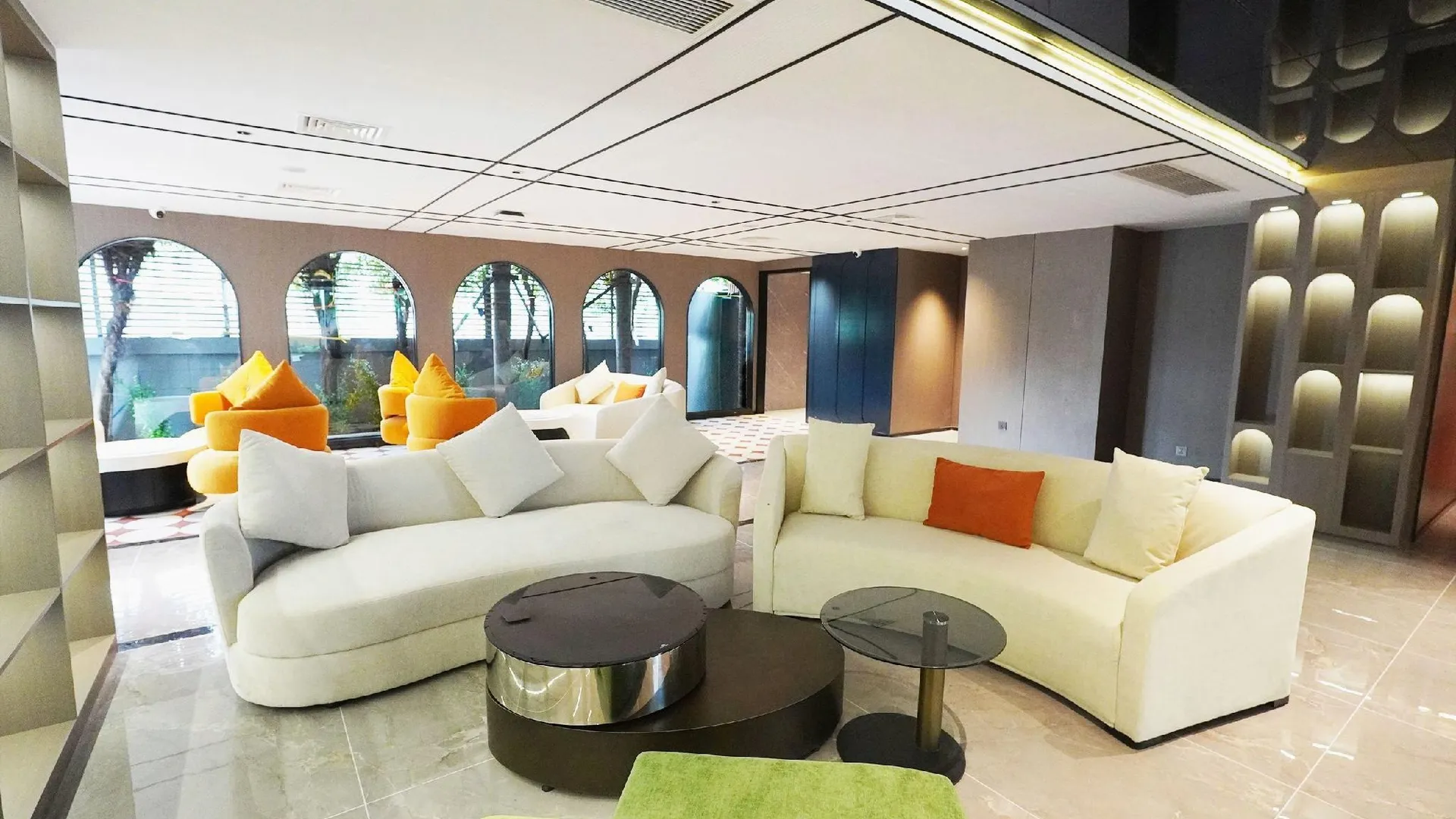 방콕 쥐즈 호텔 4성급 호텔 외관