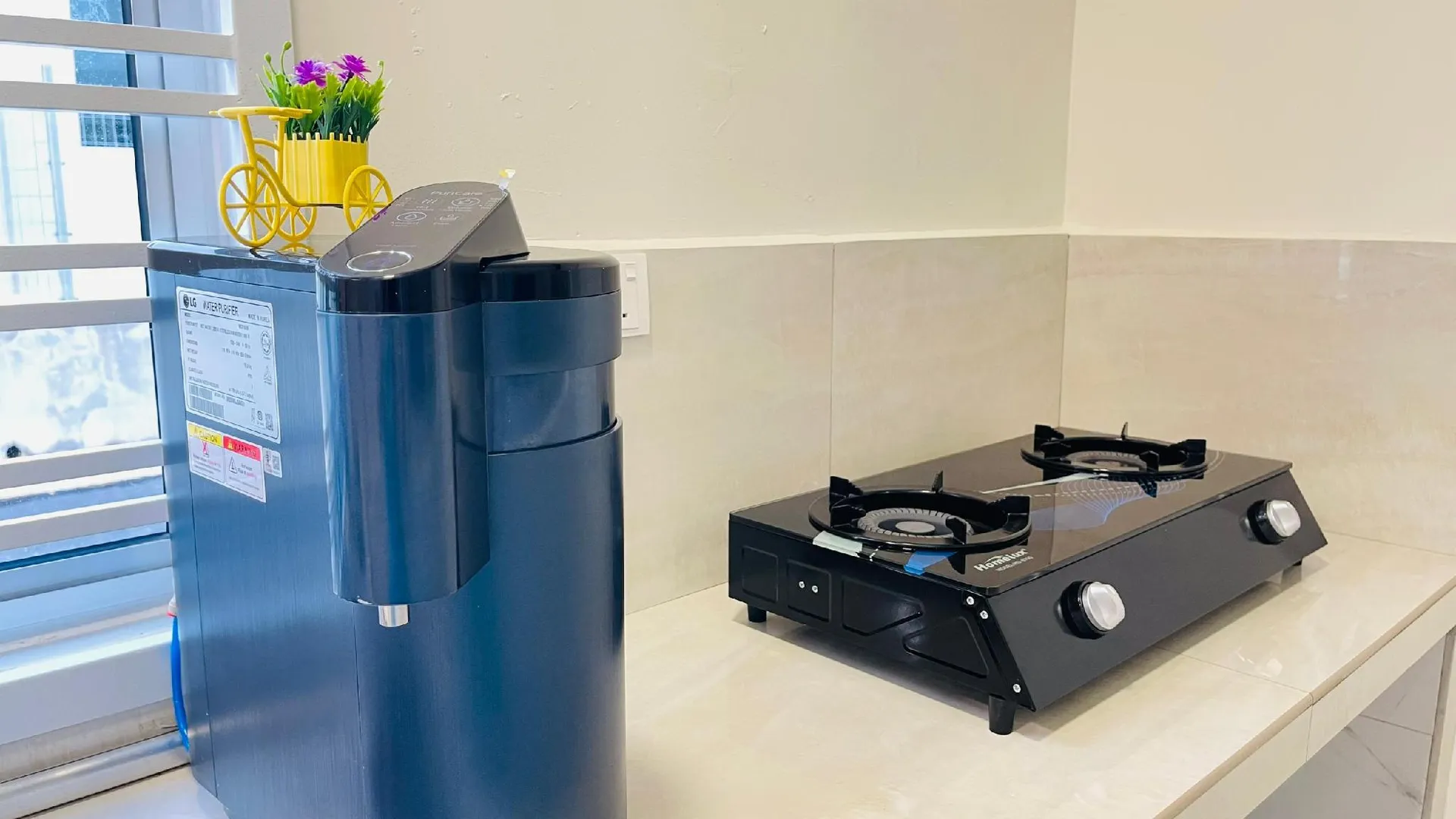 조호바루 / 조호르바루 테브라우의 프라이빗 하우스 (m², 침실 4개, 프라이빗 욕실 4개) 3성급 싱글룸 레스토랑