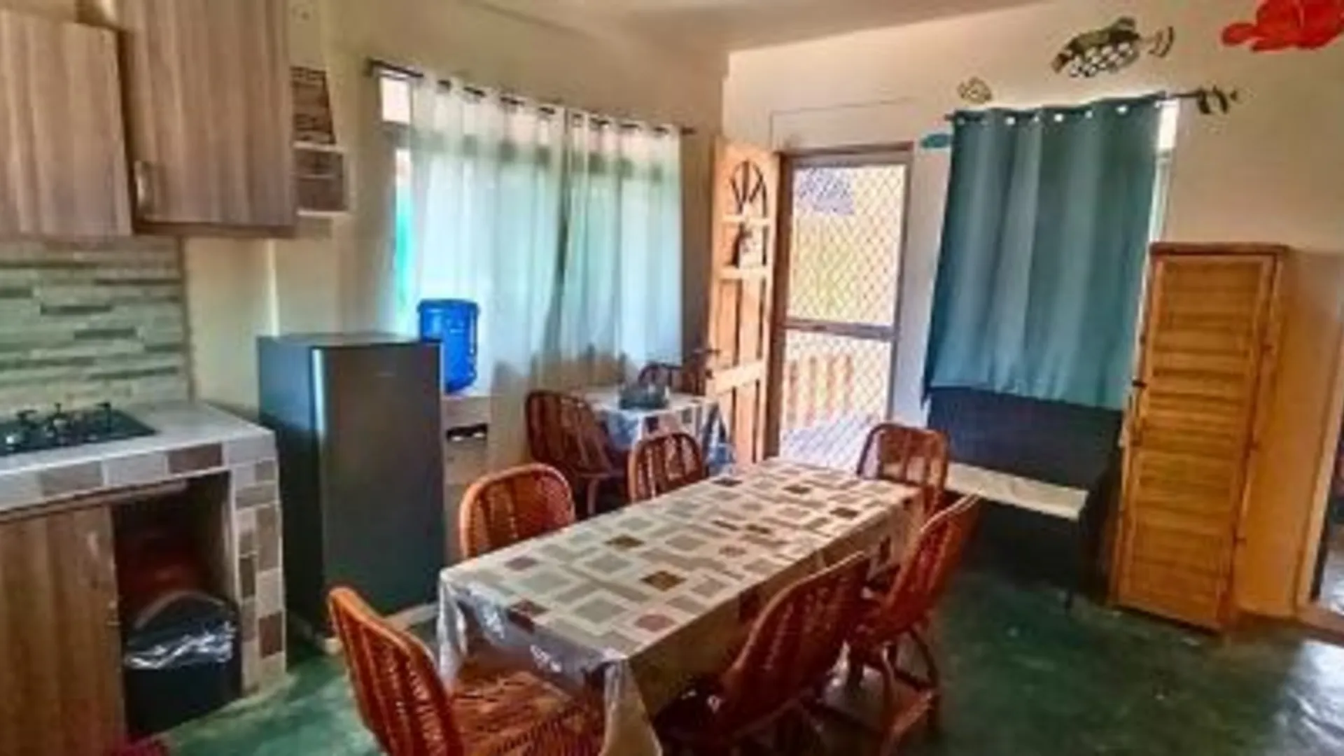 세부 R Beach House - Malapascua 2성급 게스트하우스 로비