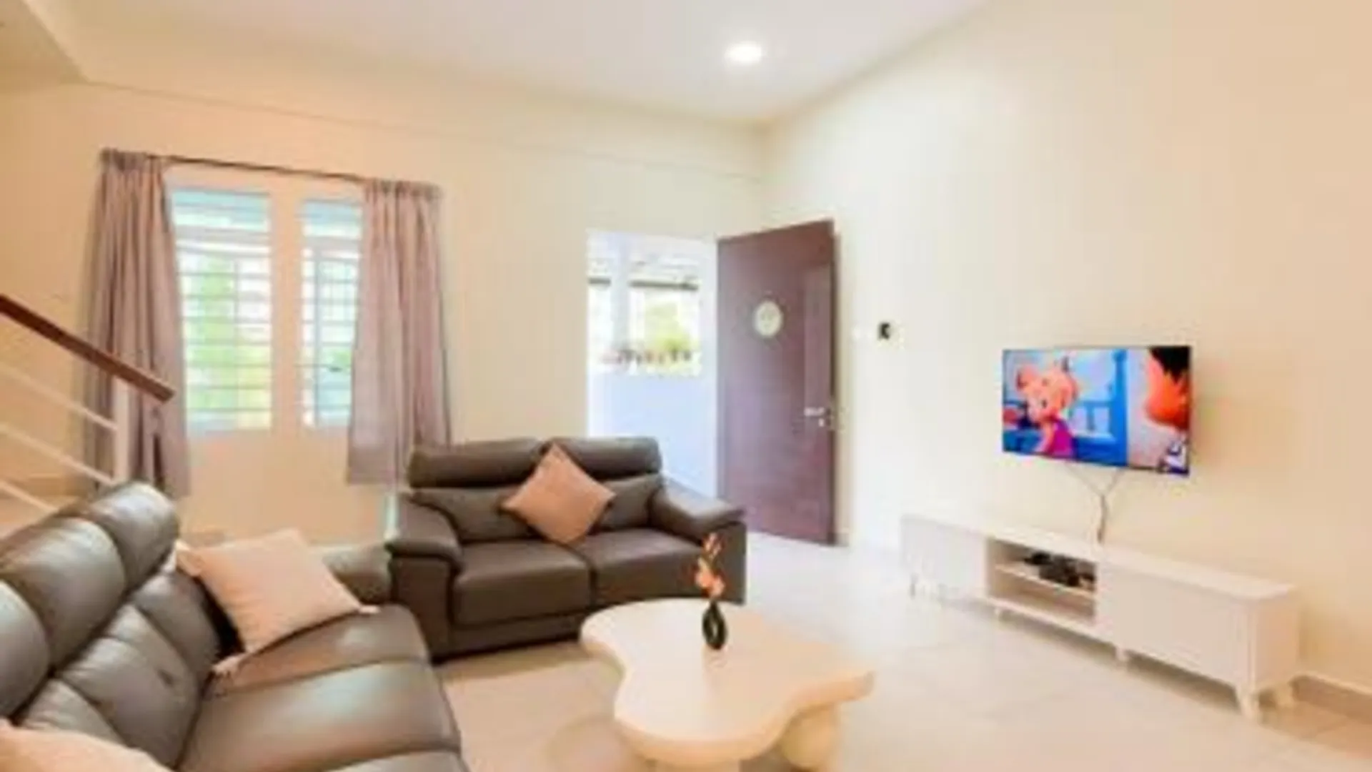 카메론 하일랜즈 브린창의 프라이빗 하우스 (200m², 침실 4개, 프라이빗 욕실 3개) 3성급 게스트하우스 스위트룸