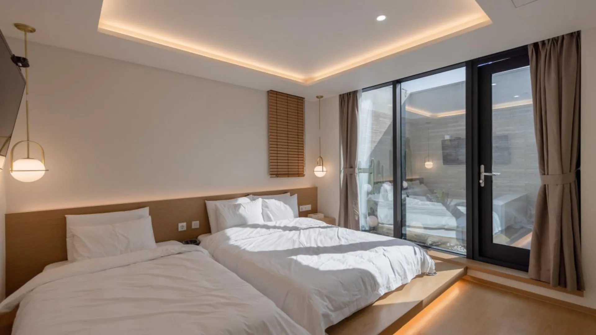 창원 바이브 호텔 마산합성점 호텔 스위트룸