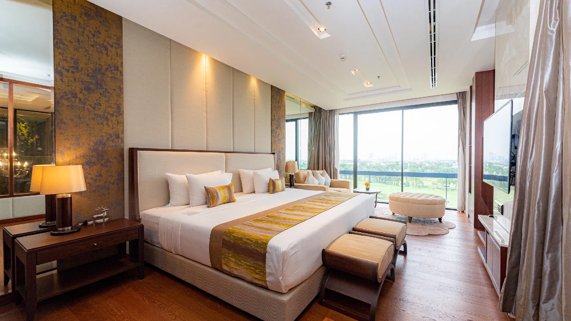 방콕 서밋 윈드밀 골프 스위트 호텔 @수완나품 5성급 호텔 스위트룸
