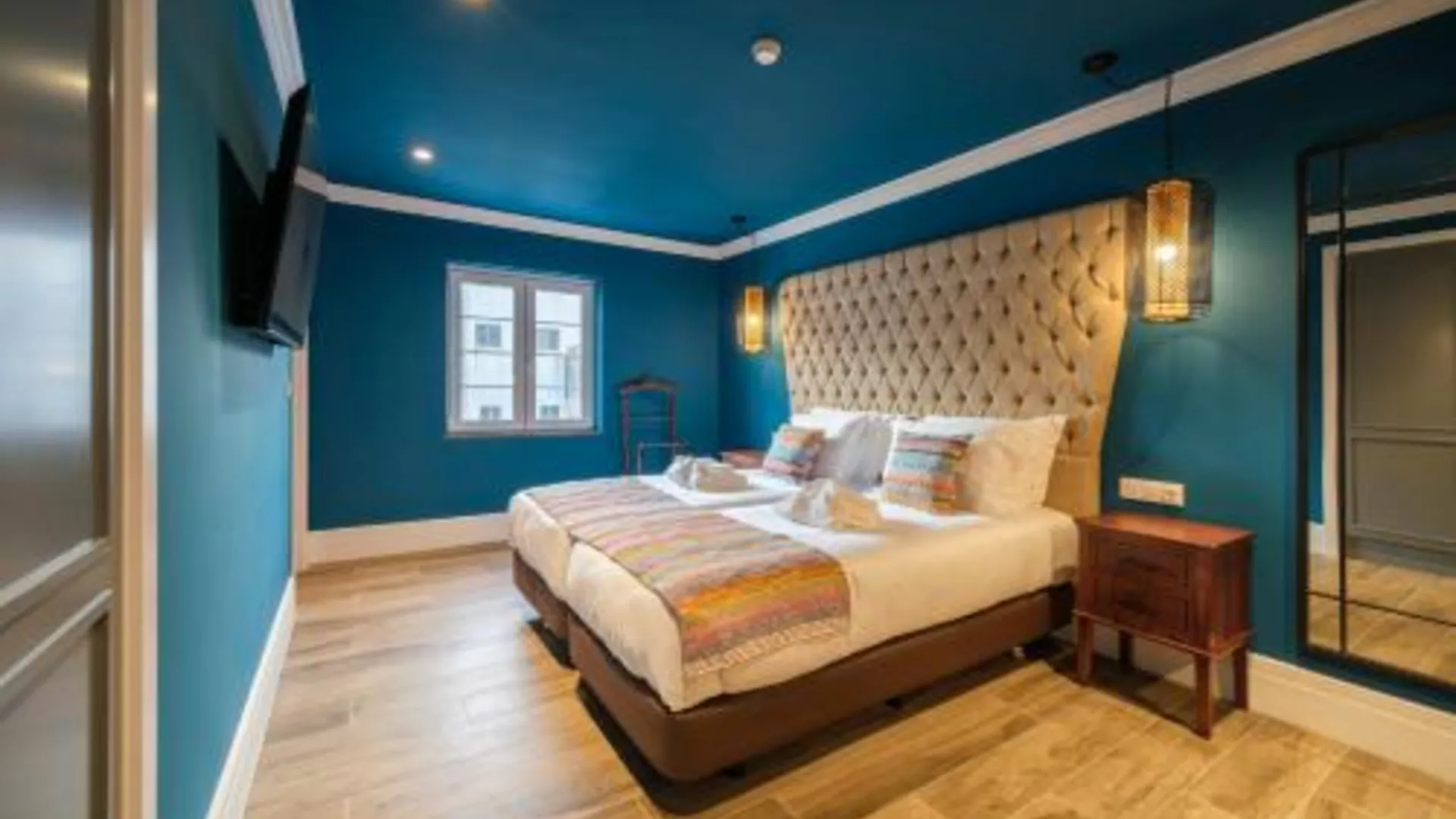 앙그라 두 에루이스무 Açores Autentico Boutique Hotel 4성급 호텔 스위트룸