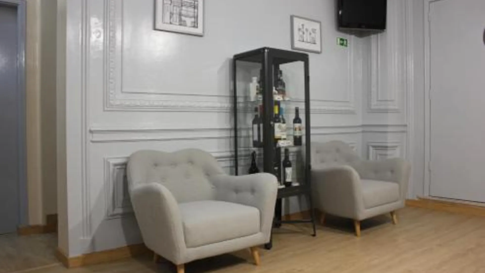 리스본 우 일레트리쿠 게스트하우스 3성급 호텔 외관