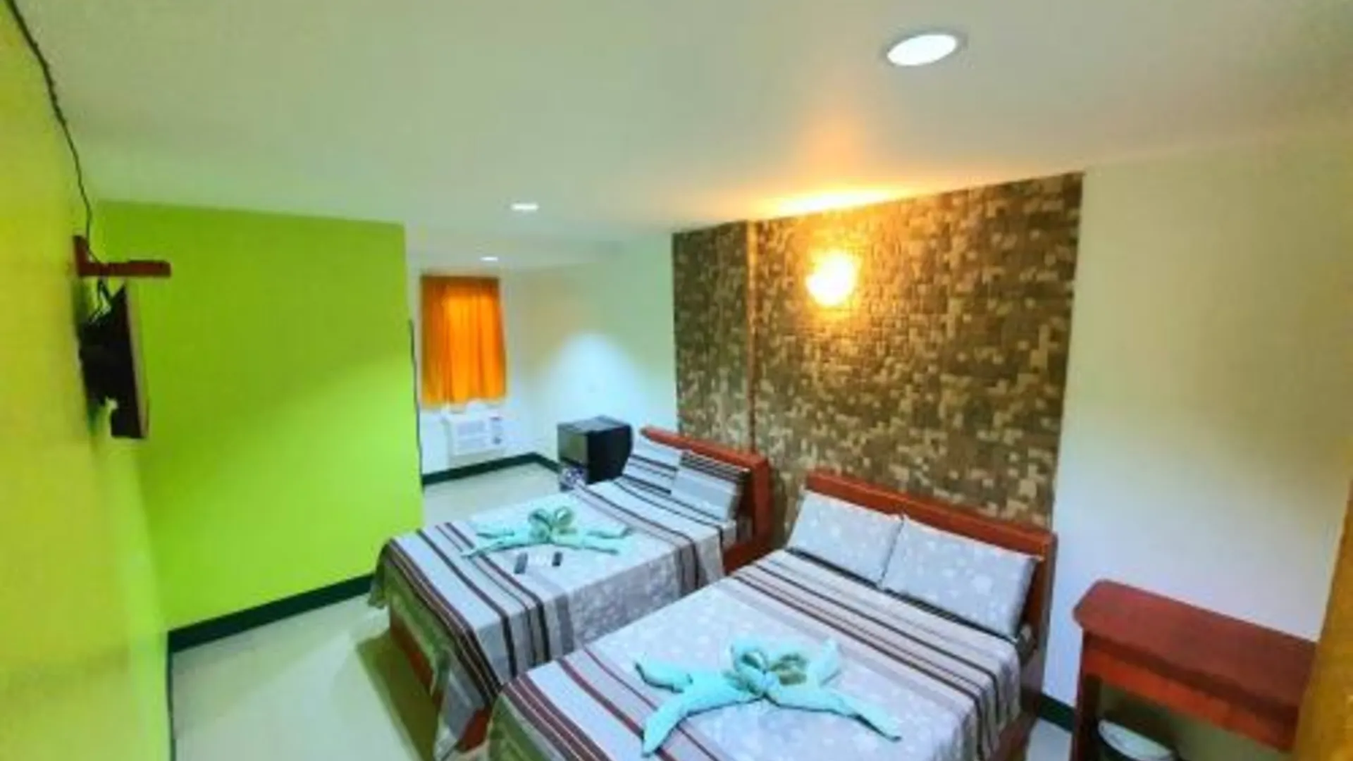 세부 AOSMEC 스퀘어 호텔  2성급 호텔 스위트룸