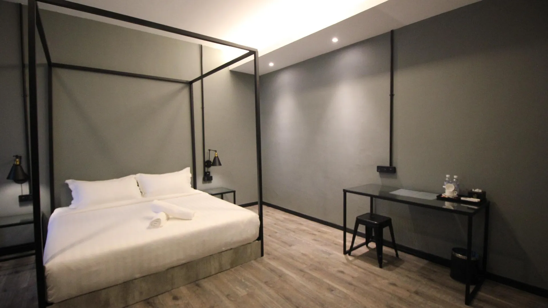 세리 만중 세리 만중의 스튜디오 아파트먼트 (27m², 프라이빗 욕실 1개) 3성급 게스트하우스 스위트룸