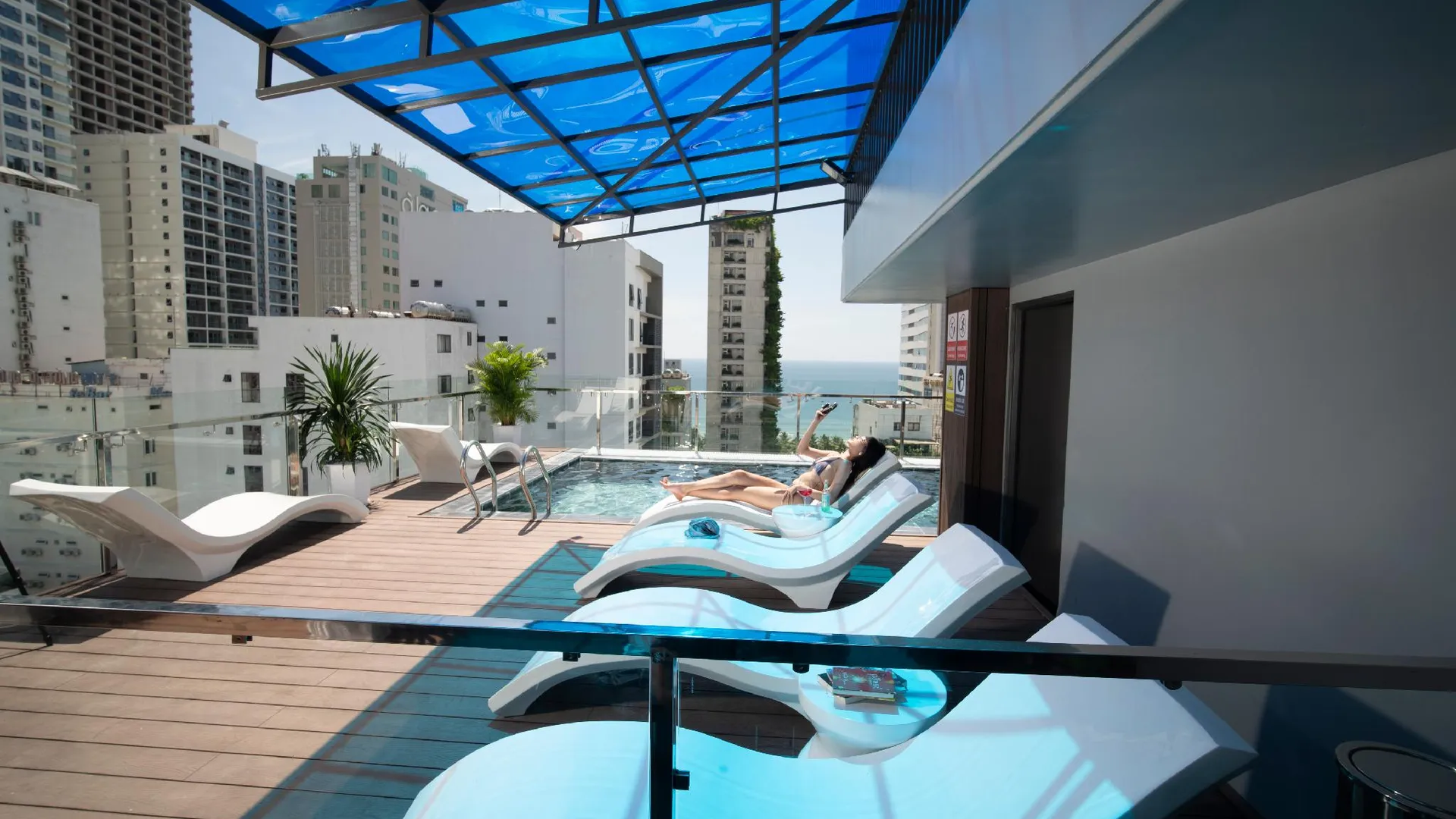 다낭 엘리츠 호텔 4성급 호텔 외관