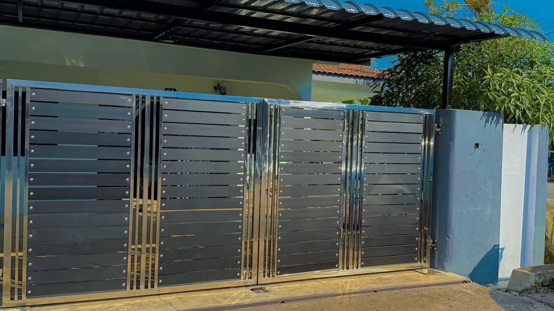 쿠안탄 감방의 프라이빗 하우스 (m², 침실 3개, 프라이빗 욕실 2개) 2성급 싱글룸 레스토랑