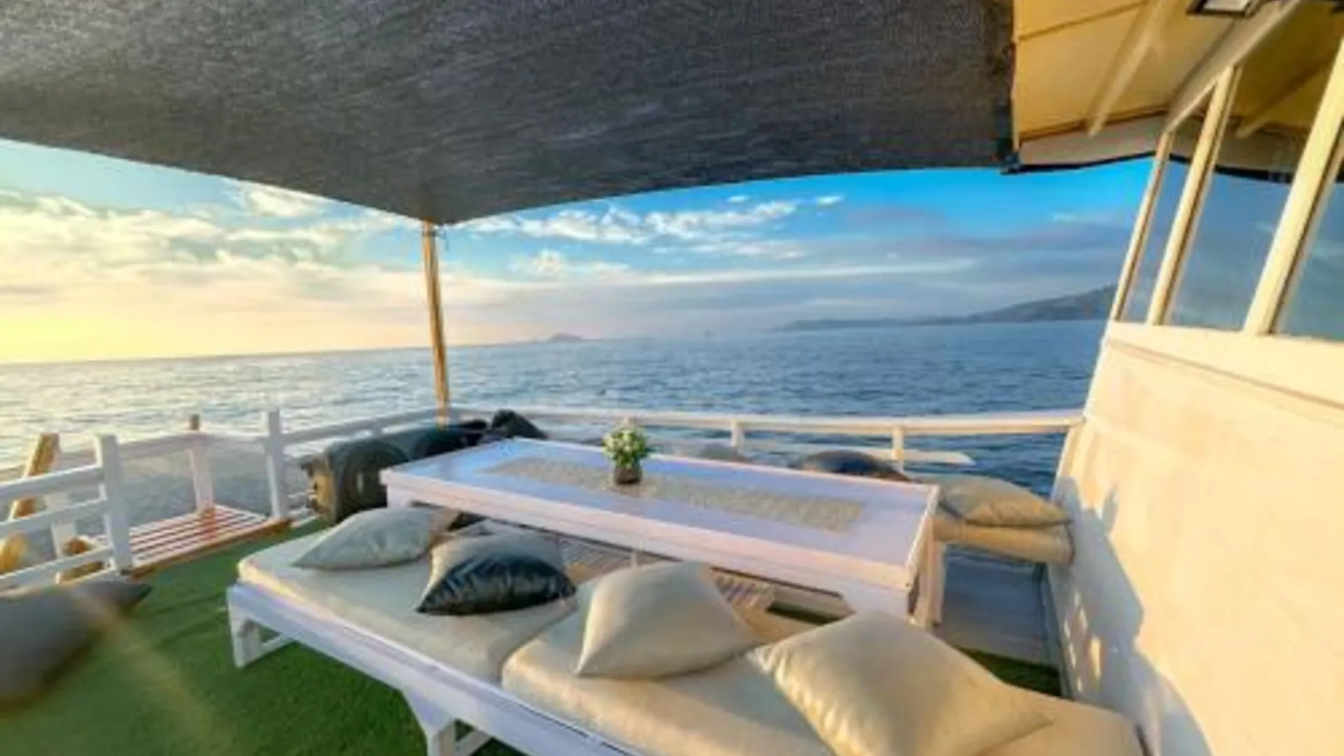 발리 셀레브베스트 쿠타 3성급 게스트하우스 로비