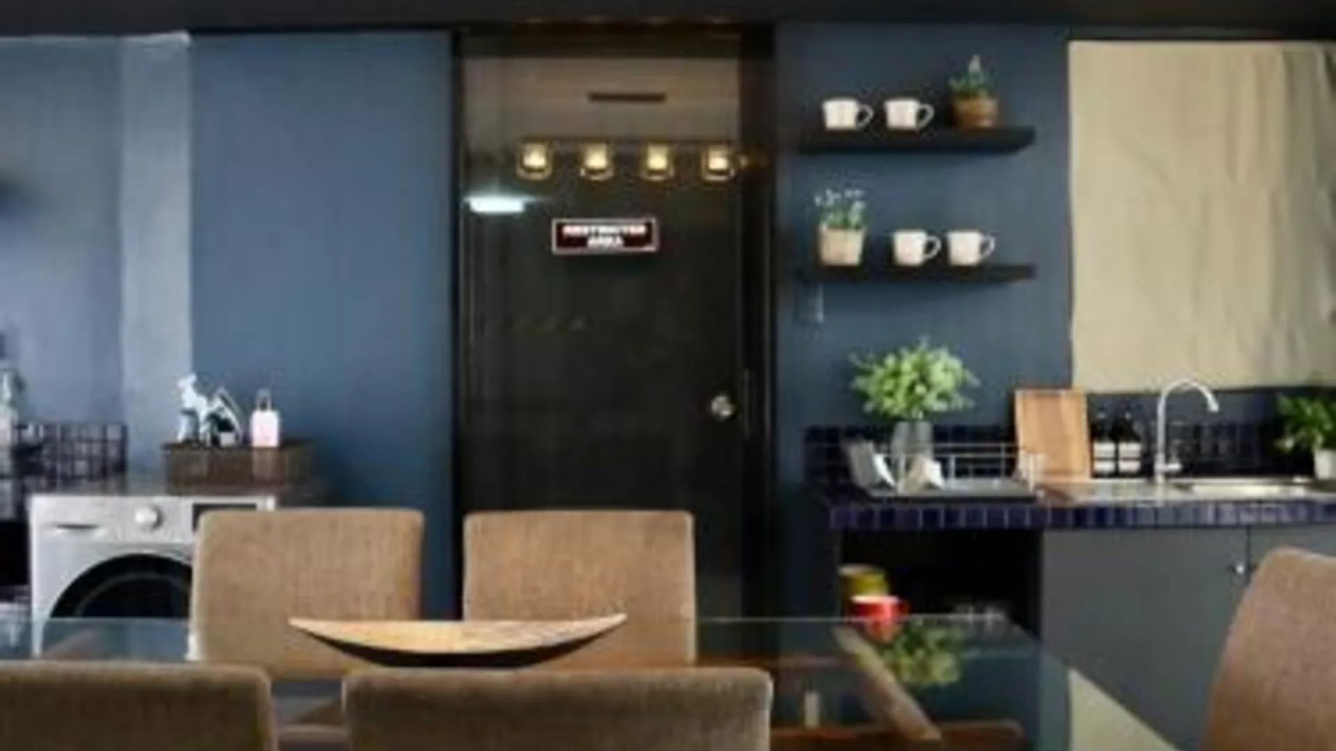 세부 사파테라의 아파트먼트 (180m², 침실 4개, 프라이빗 욕실 4개) 4성급 싱글룸 레스토랑