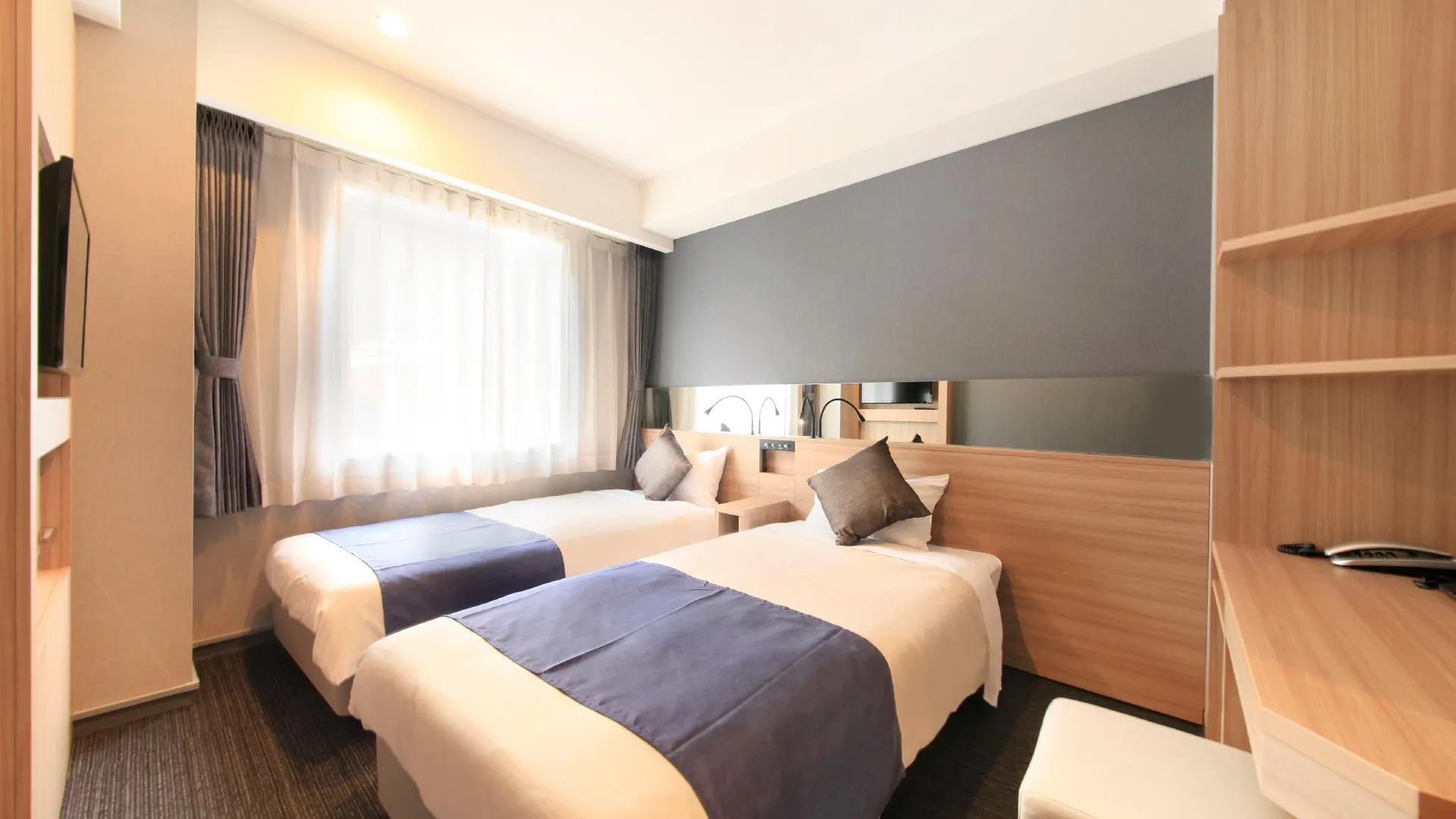 오사카 퀸테사 호텔 오사카 신사이바시 코믹 앤 북 3성급 호텔 전망