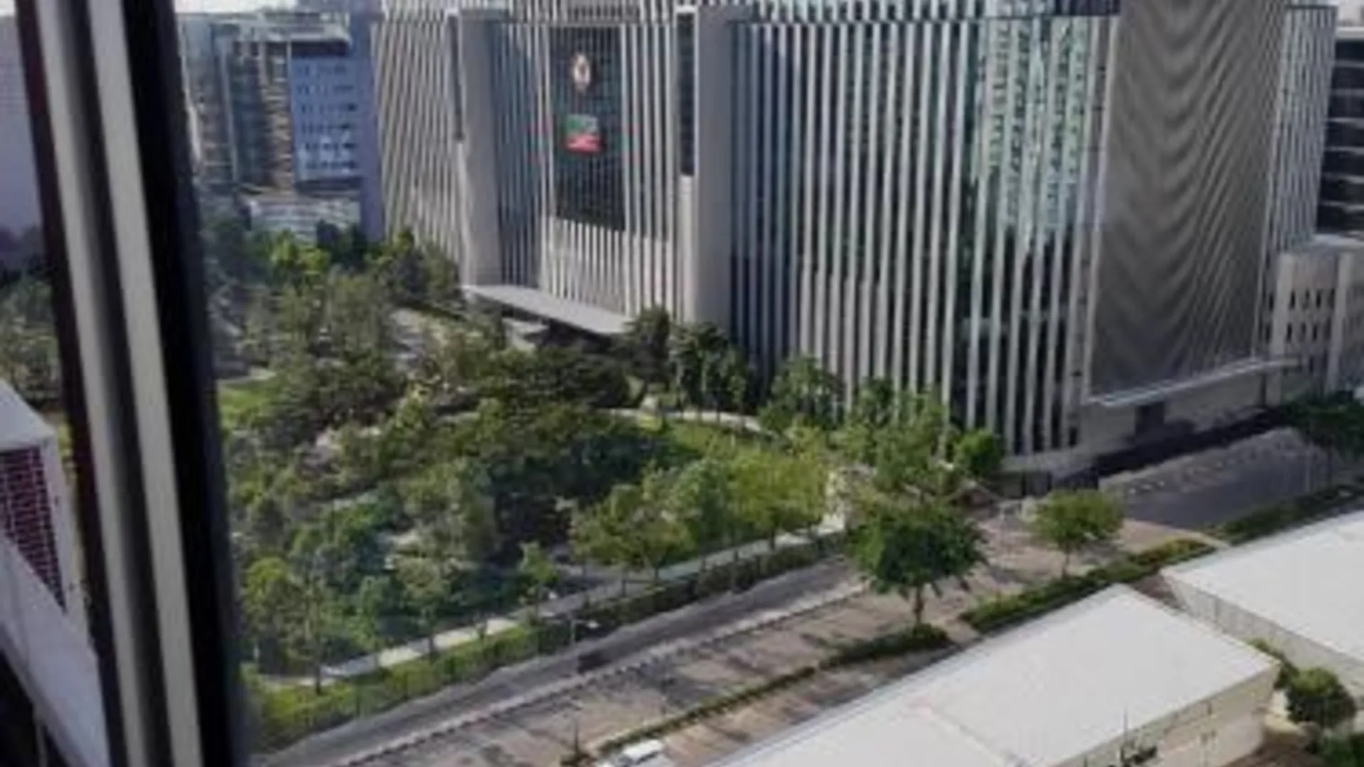 방콕 스마트 레지던스 @ 무엉통타니 2성급 호텔 외관